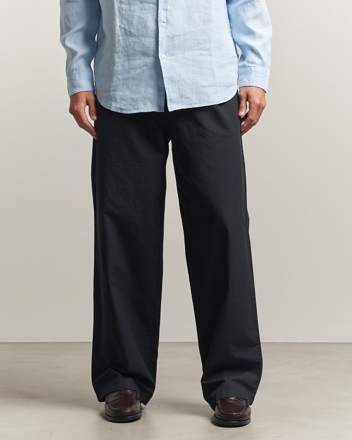 Heren | Broeken | Samsøe Samsøe | Valentin Cotton/Linen Pleated Trousers Black