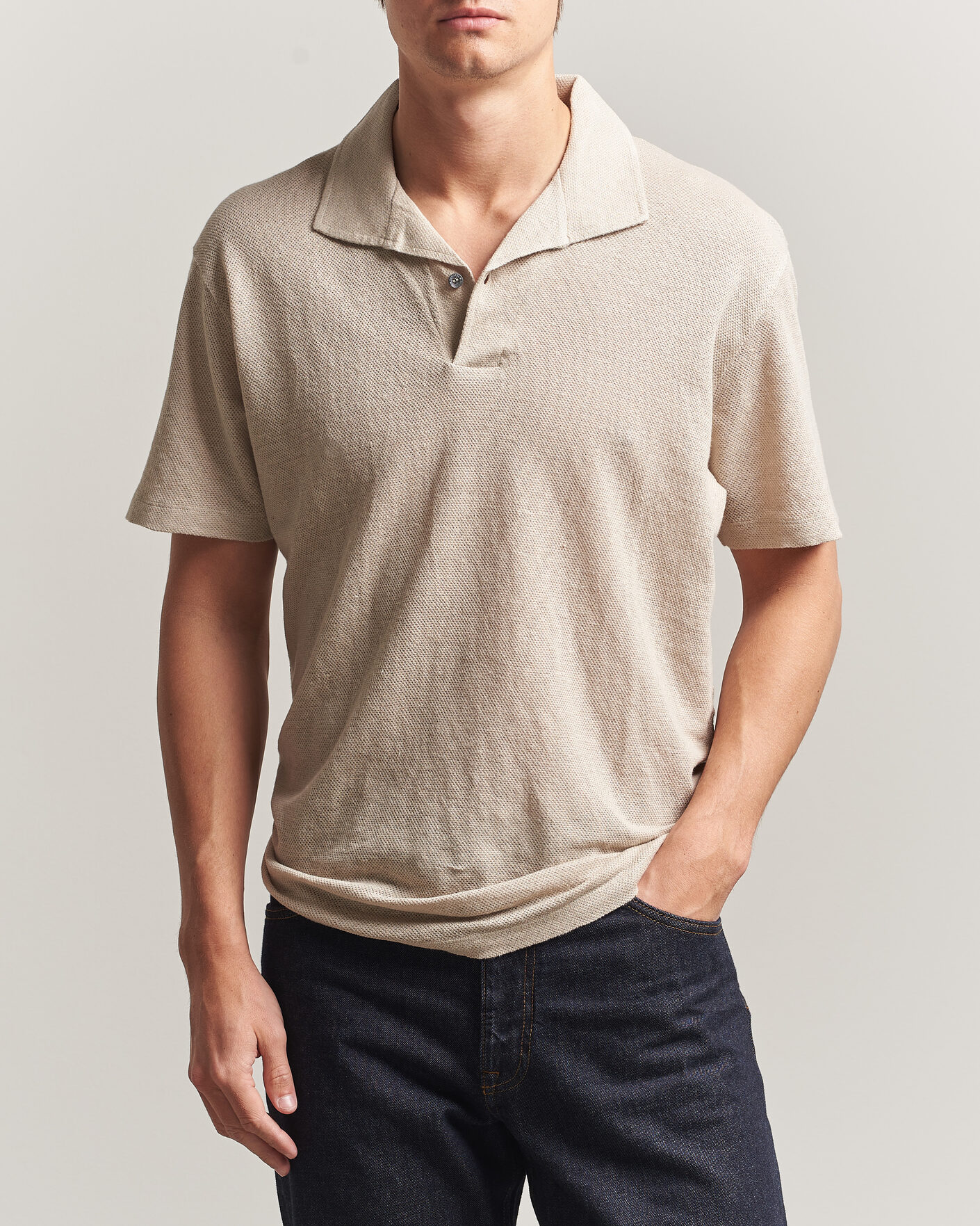 Heren | Polo's | Sunspel | Linen Pique Polo Hazelwood