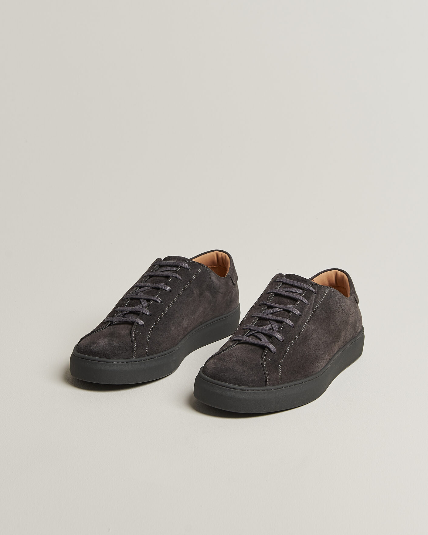 Heren | Sneakers | Myrqvist | Oaxen Monochrome III Sneakers Dark Grey Suede