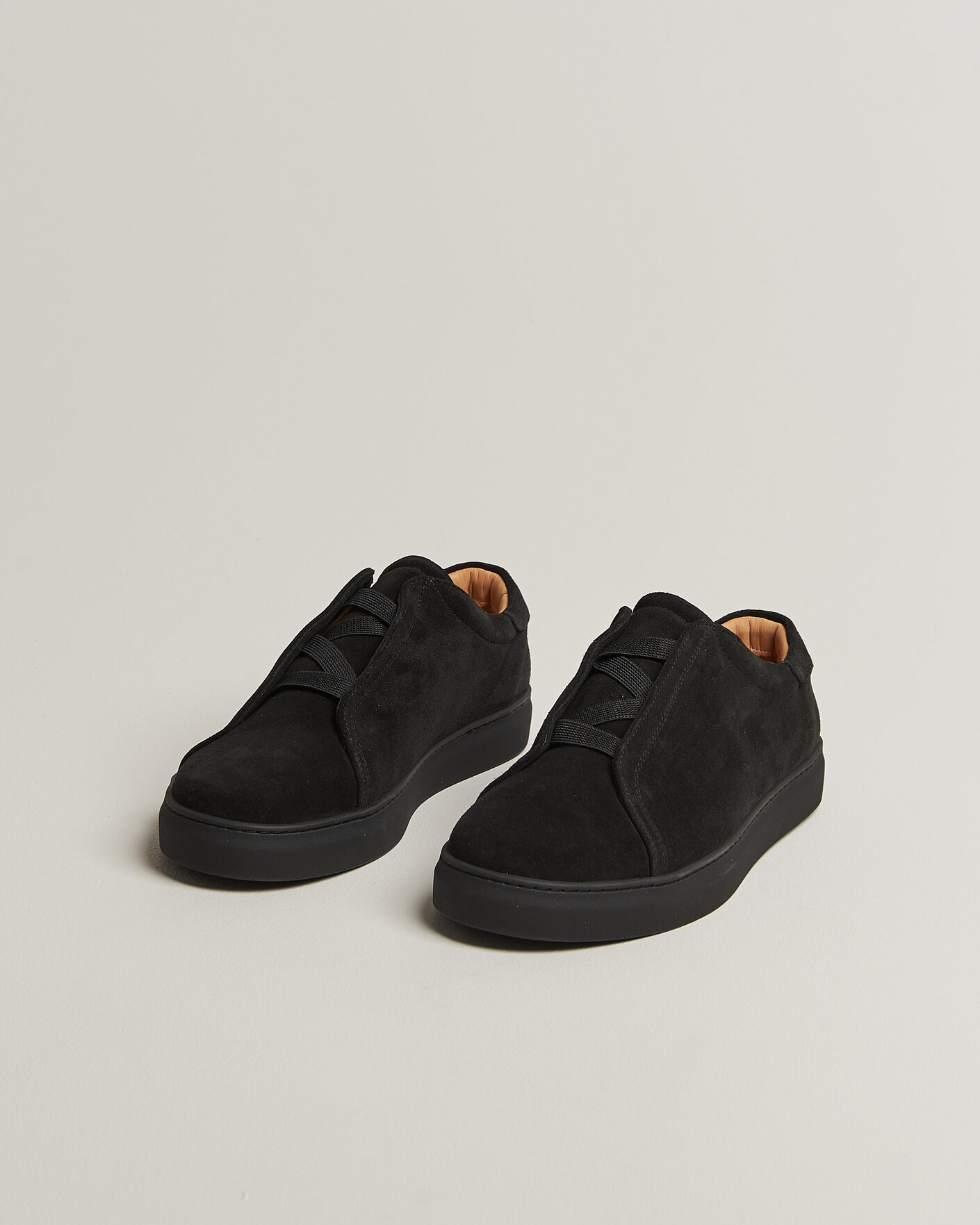 Heren | Sneakers | Myrqvist | Alnö Monochrome II Sneakers Black Suede