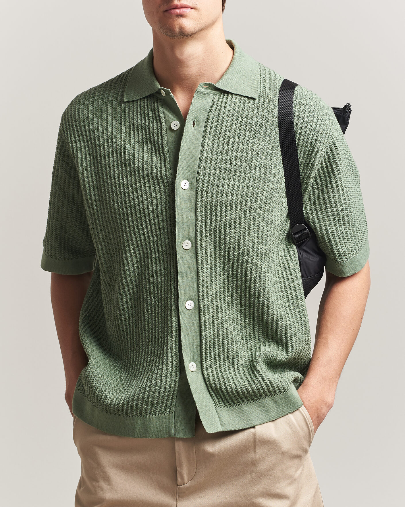 Heren | Overhemden | Forét | Barrow Short Sleeve Knitted Cotton Shirt Green Oxide