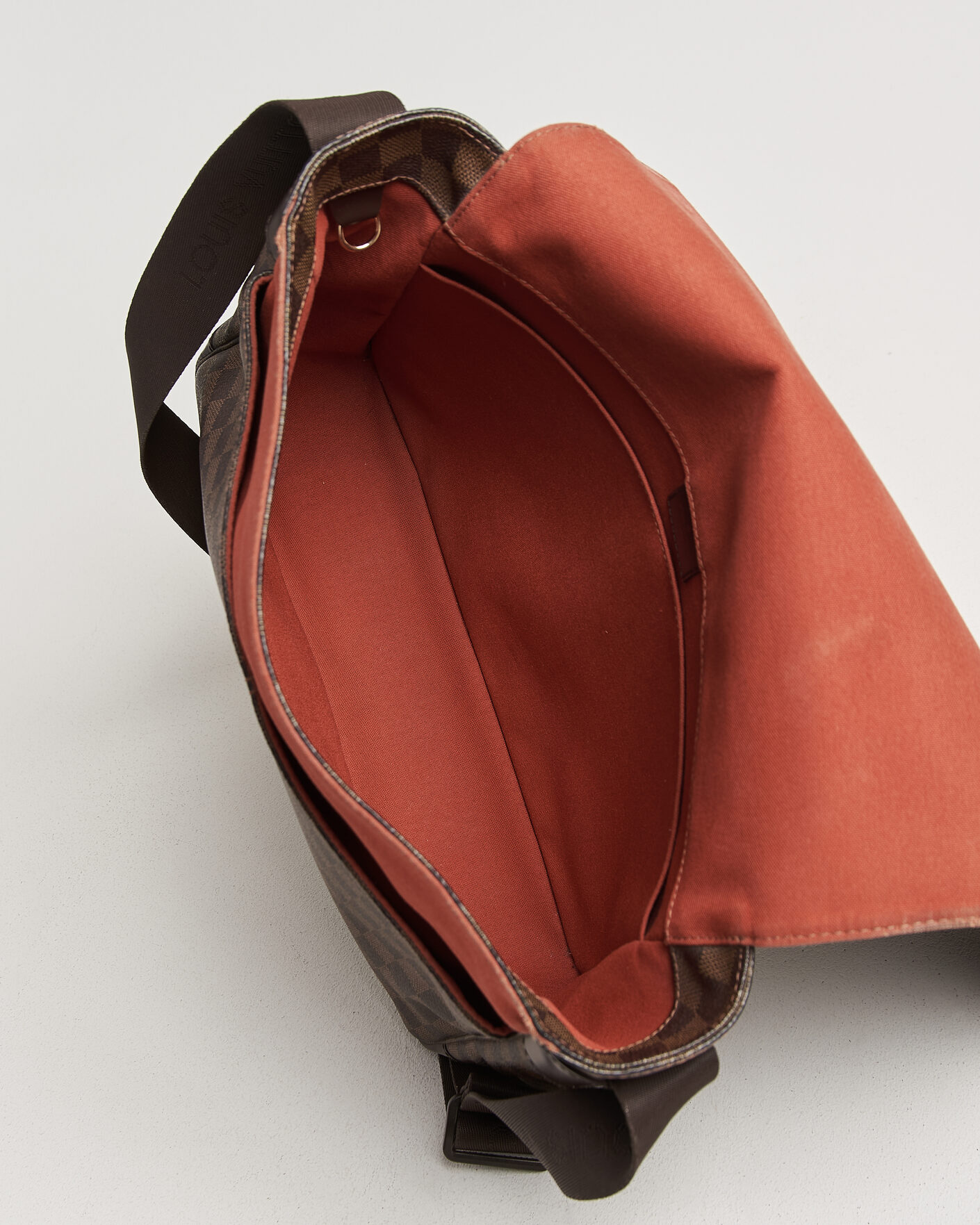 Heren | Pre-Owned & Vintage Bags | Louis Vuitton Pre-Owned | Bastille Bag Damier Ebene