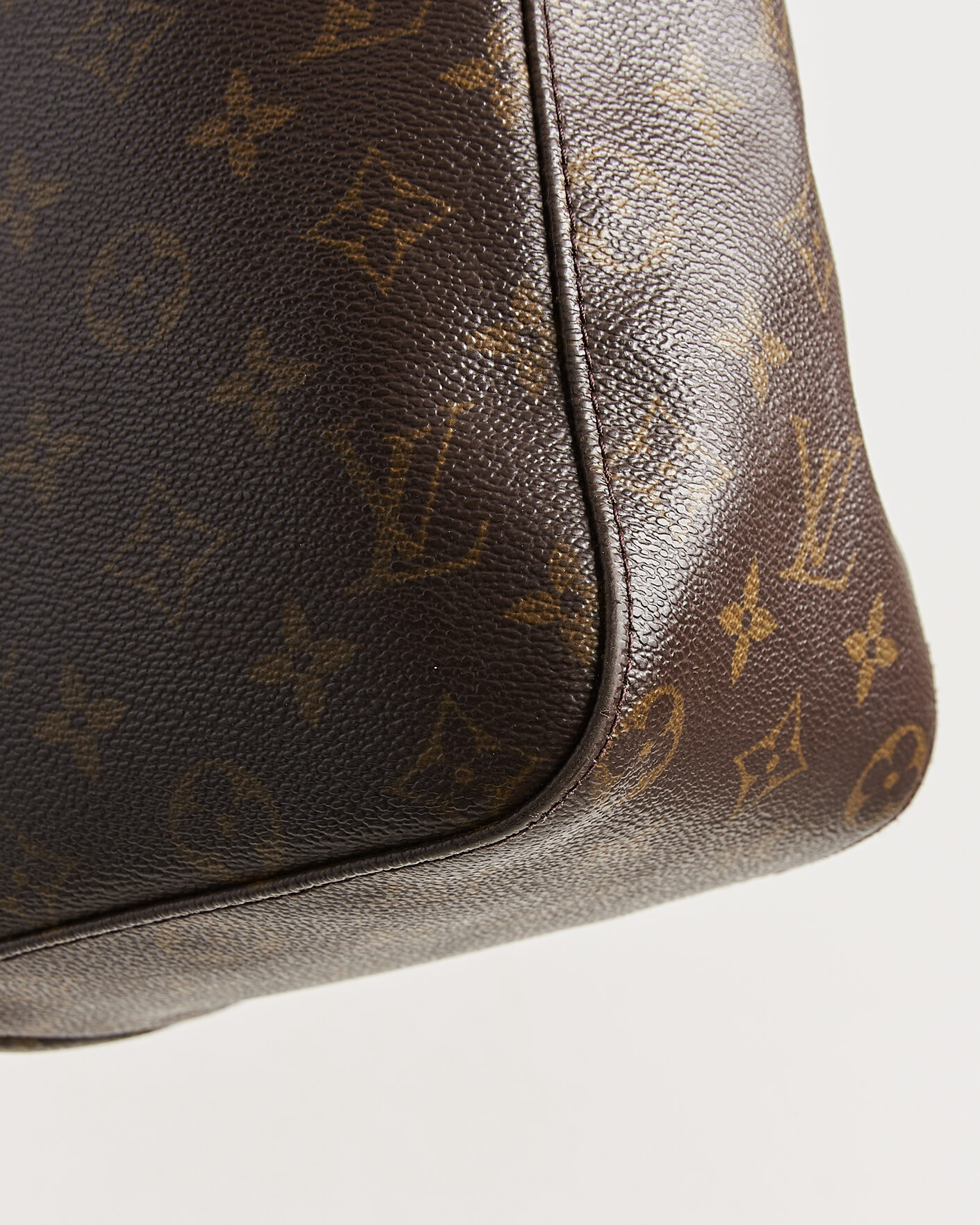 Heren | Pre-Owned & Vintage Bags | Louis Vuitton Pre-Owned | Looping Handbag GM Monogram