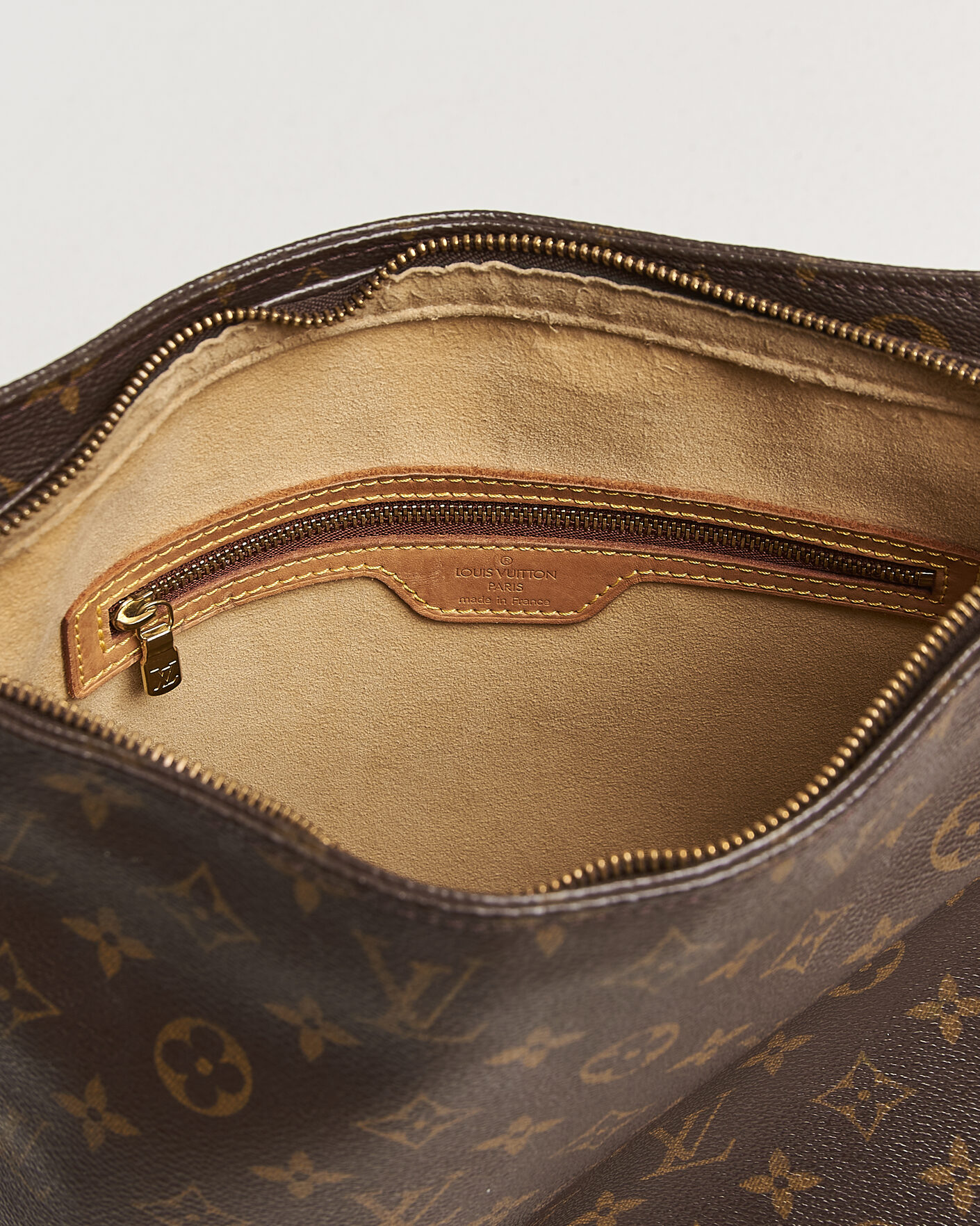 Heren | Pre-Owned & Vintage Bags | Louis Vuitton Pre-Owned | Looping Handbag GM Monogram