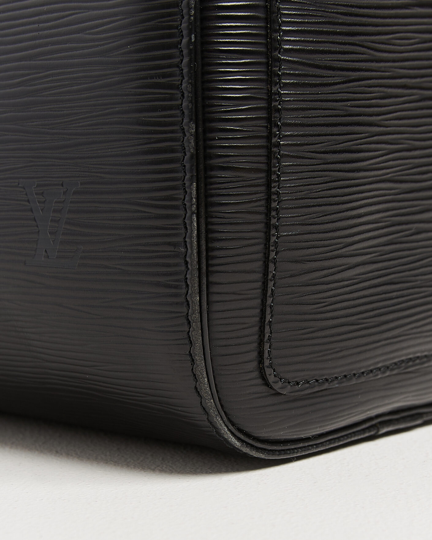 Heren | Pre-Owned & Vintage Bags | Louis Vuitton Pre-Owned | Speedy Epi Leather 25 Black