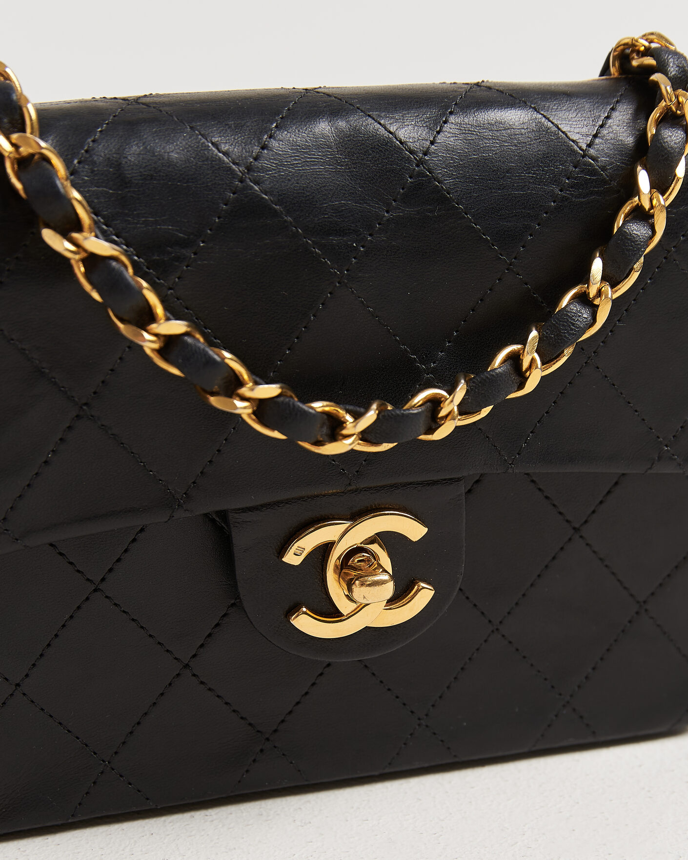 Heren | Chanel Pre-Owned Classic Mini Single Flap Square Bag Black | Chanel Pre-Owned | Classic Mini Single Flap Square Bag Black