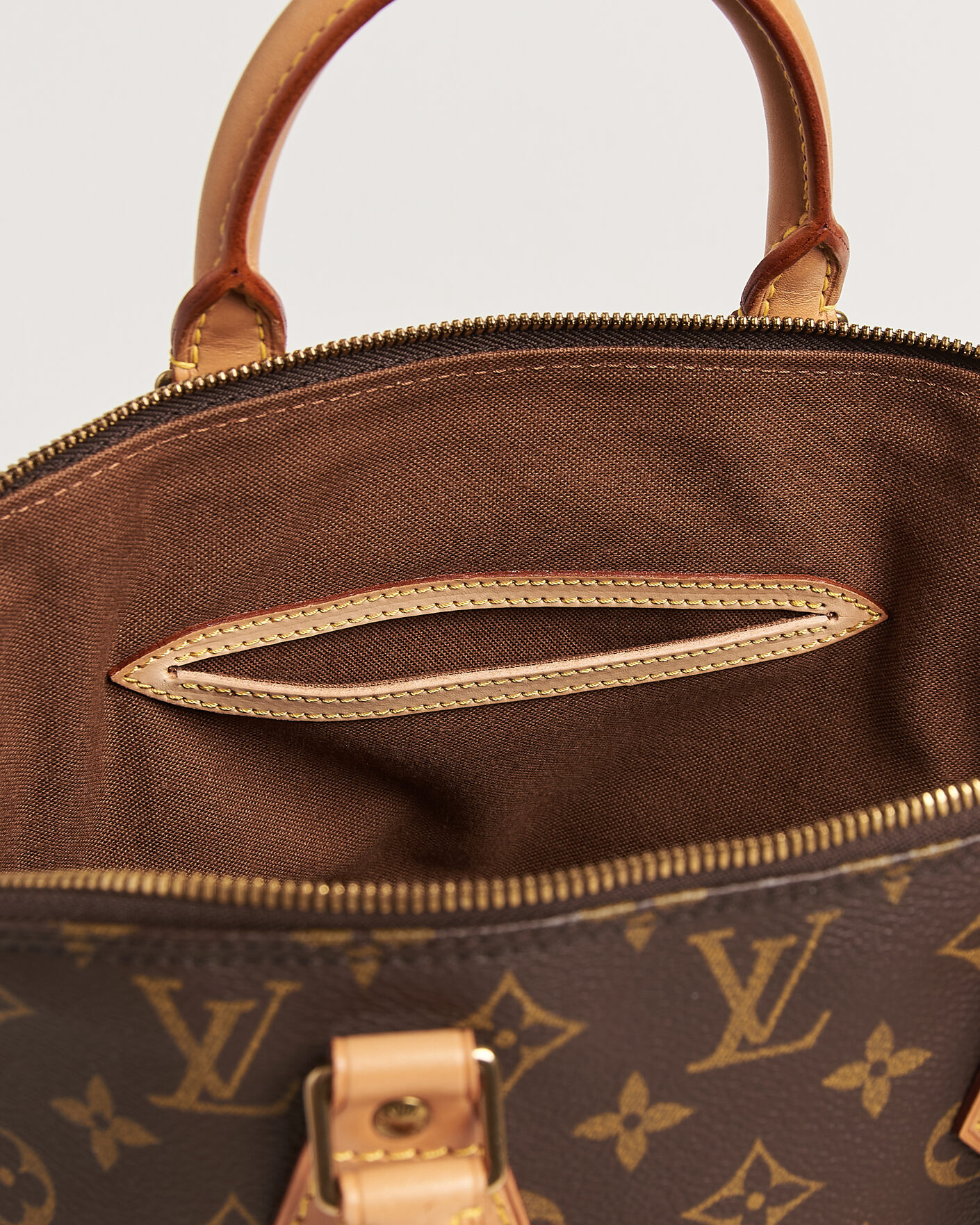 Heren | Pre-Owned & Vintage Bags | Louis Vuitton Pre-Owned | Alma Bag PM Monogram