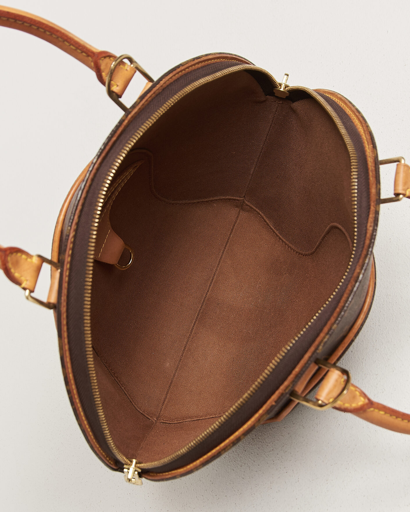 Heren | Pre-Owned & Vintage Bags | Louis Vuitton Pre-Owned | Ellipse PM Bag Monogram