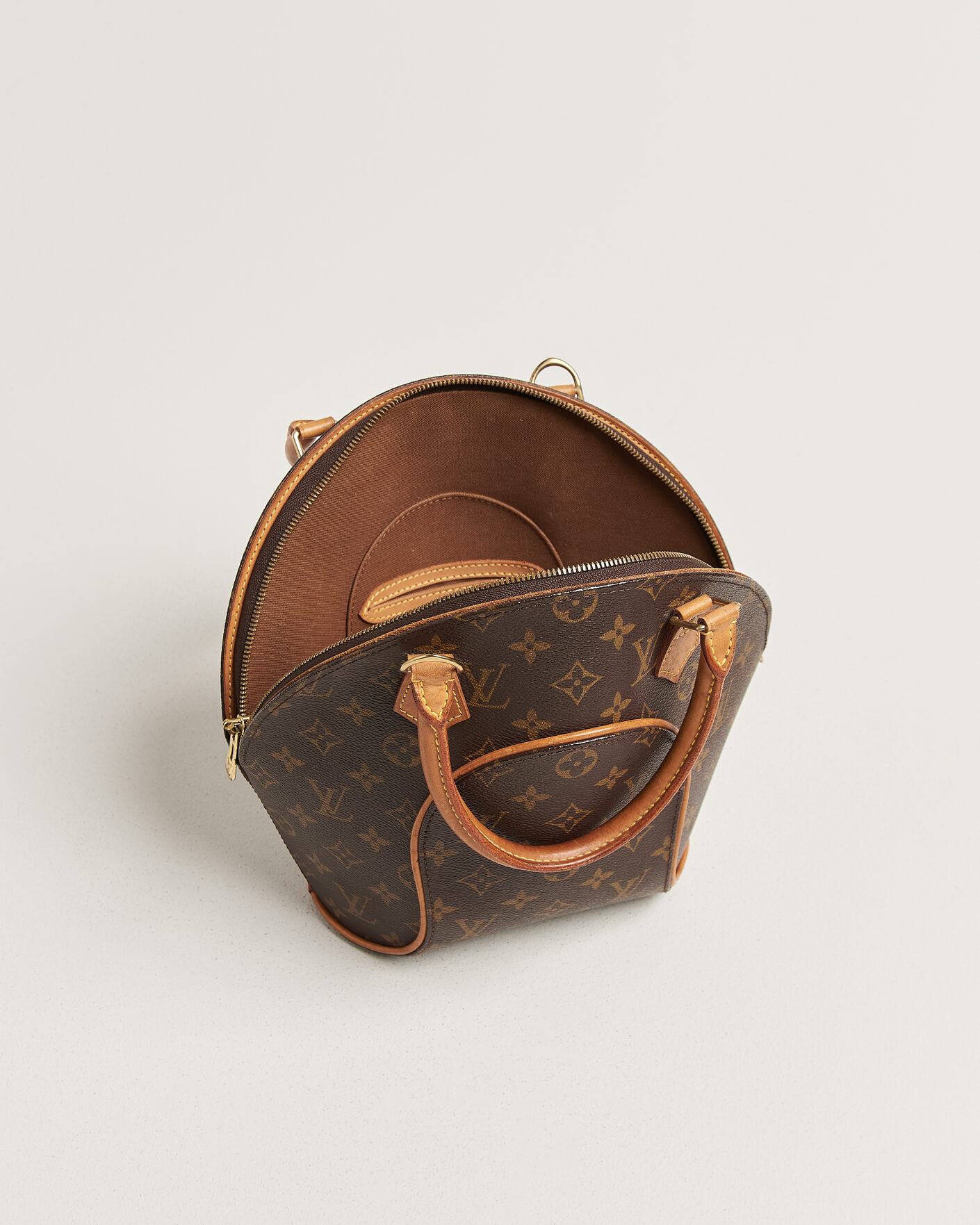 Heren | Pre-Owned & Vintage Bags | Louis Vuitton Pre-Owned | Ellipse PM Bag Monogram