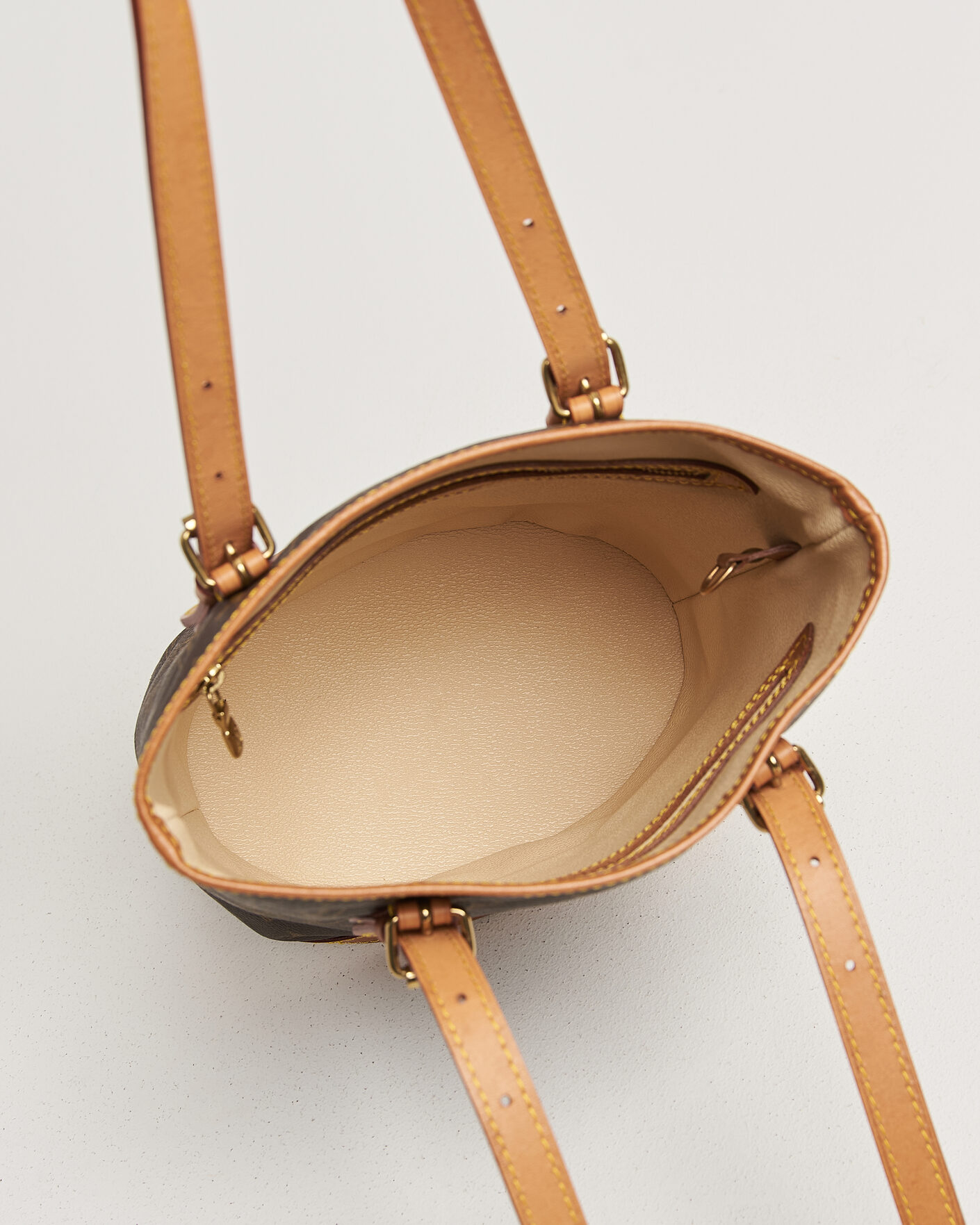 Heren | Pre-Owned & Vintage Bags | Louis Vuitton Pre-Owned | Bucket PM Bag Monogram