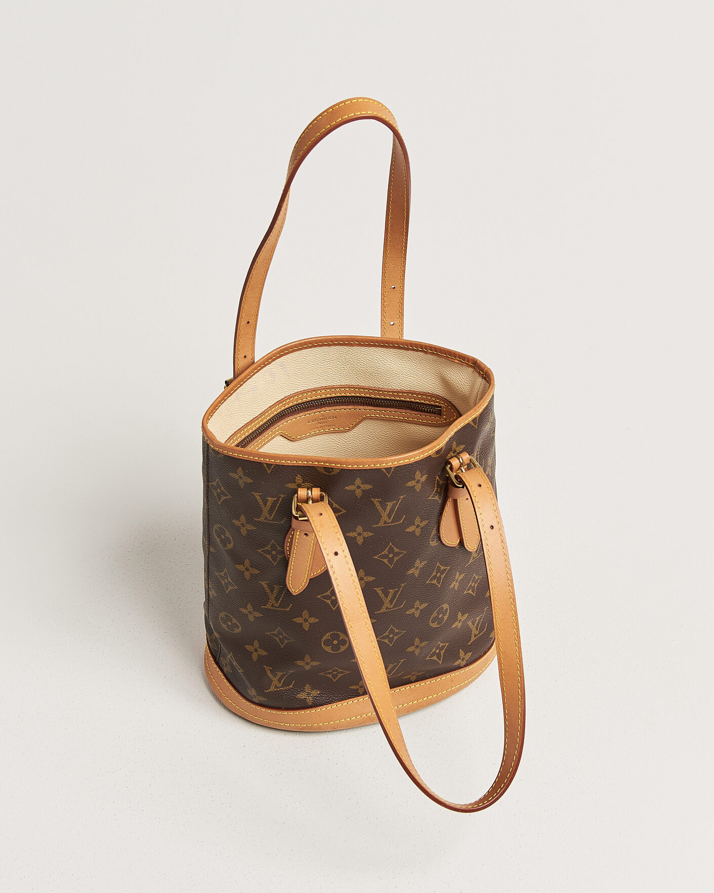 Heren | Pre-Owned & Vintage Bags | Louis Vuitton Pre-Owned | Bucket PM Bag Monogram