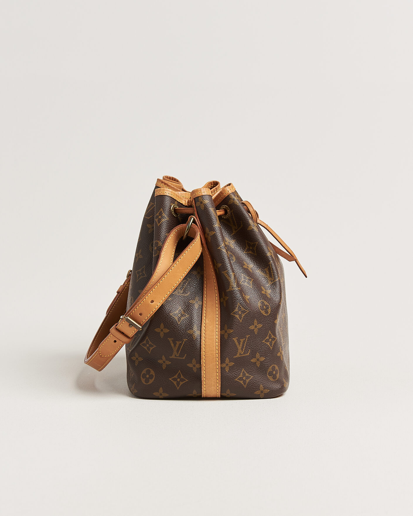 Heren | Pre-Owned & Vintage Bags | Louis Vuitton Pre-Owned | Petit Noé Monogram