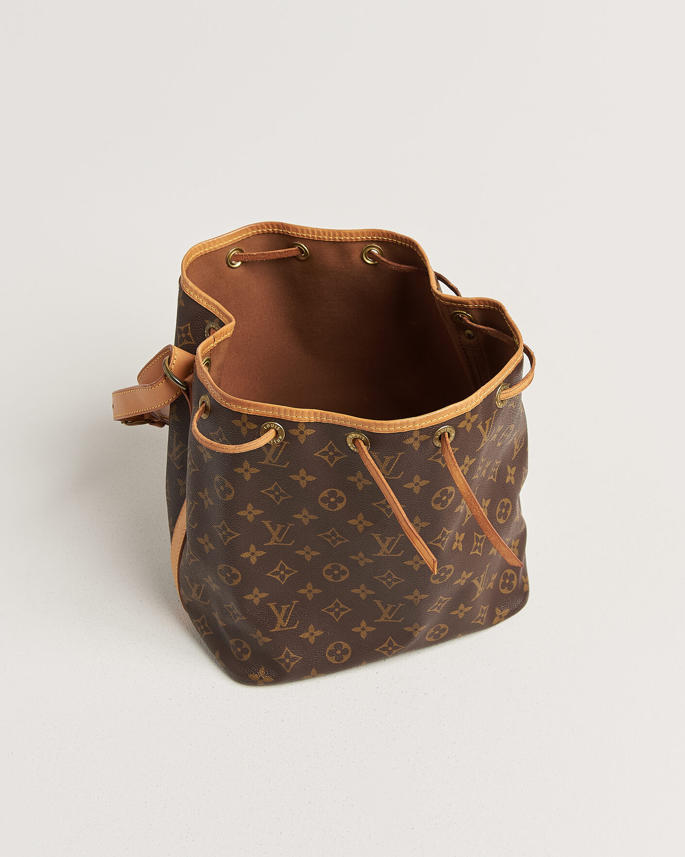 Heren | Pre-Owned & Vintage Bags | Louis Vuitton Pre-Owned | Petit Noé Monogram