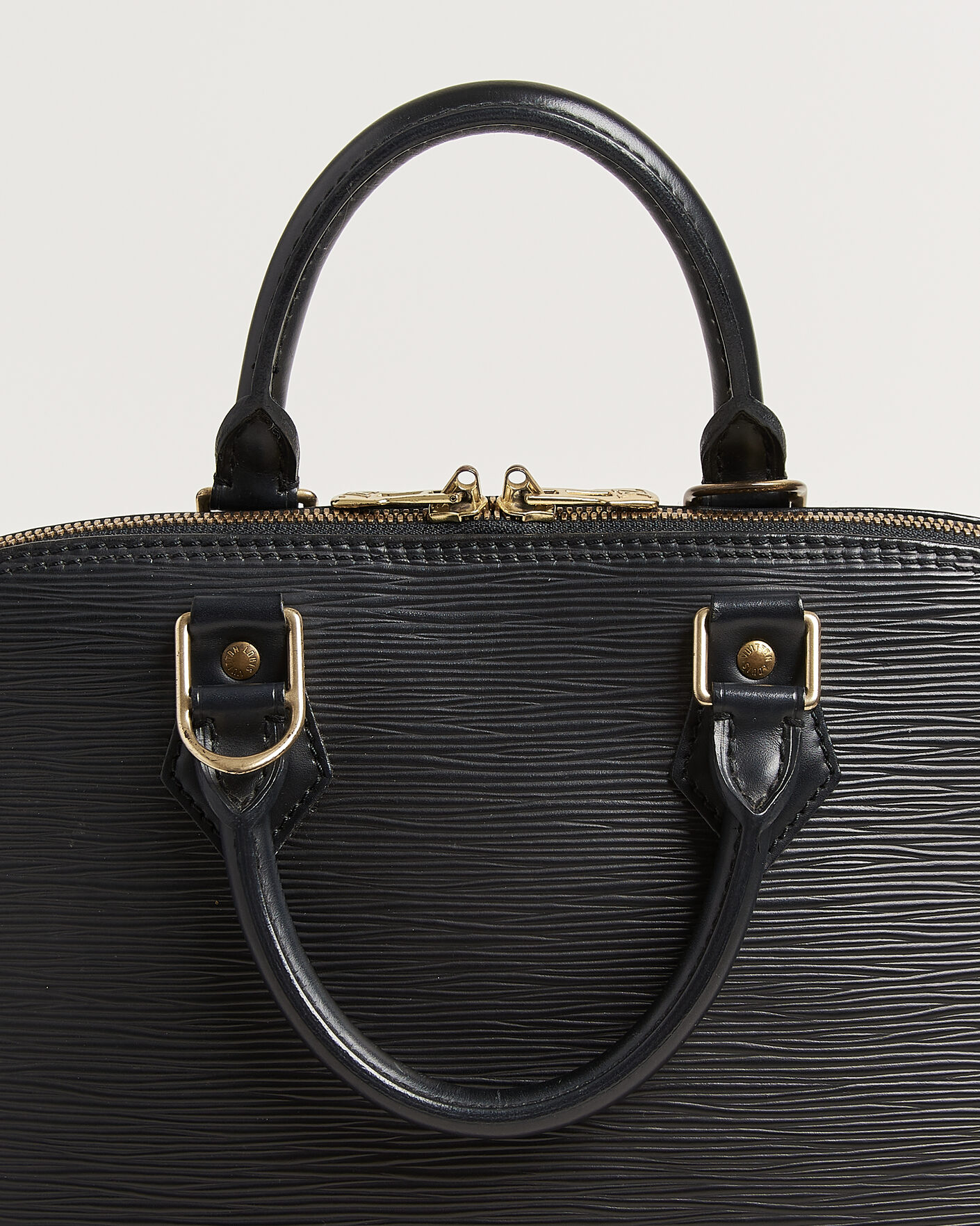 Heren | Pre-Owned & Vintage Bags | Louis Vuitton Pre-Owned | Alma PM Bag Epi Leather Black