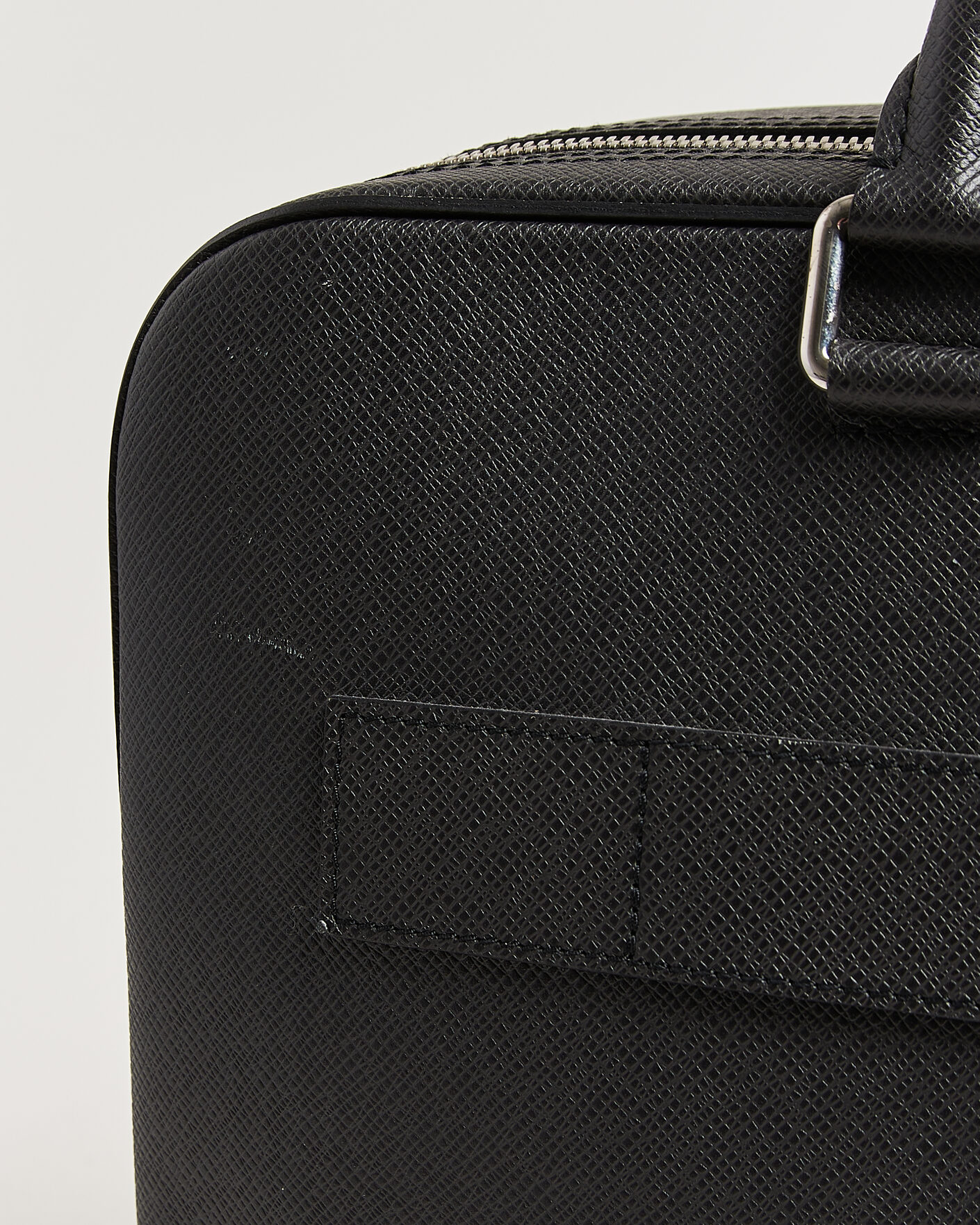Heren | Pre-Owned & Vintage Bags | Louis Vuitton Pre-Owned | Overnight Bag Taiga Leather Black