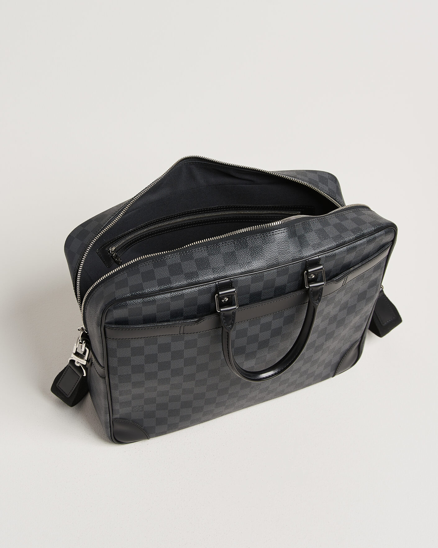 Heren | Pre-Owned & Vintage Bags | Louis Vuitton Pre-Owned | Porte Documents Voyage Damier Graphite