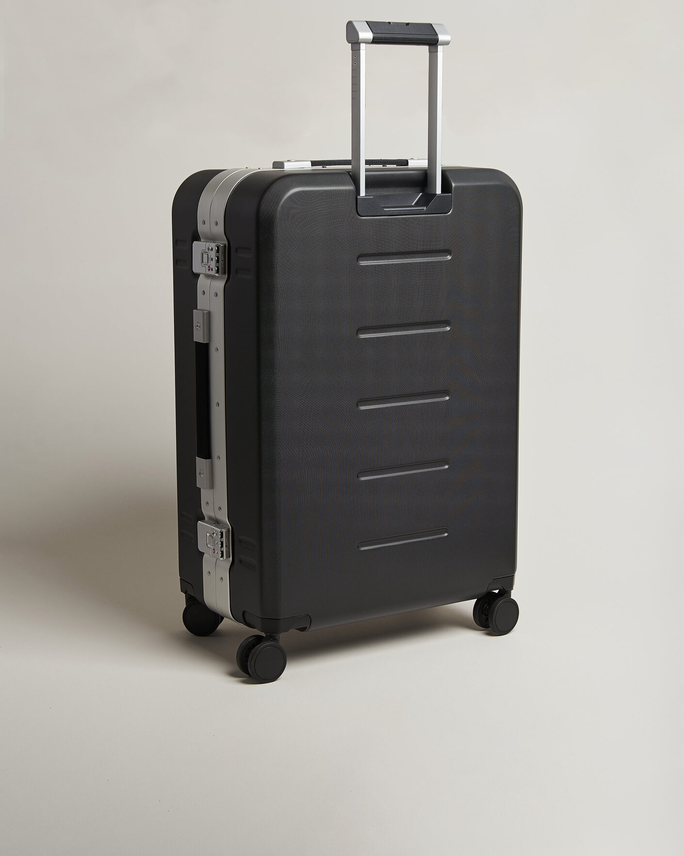 Heren | Tassen | DB | Ramverk Pro Check-In Luggage Large Silver/Black