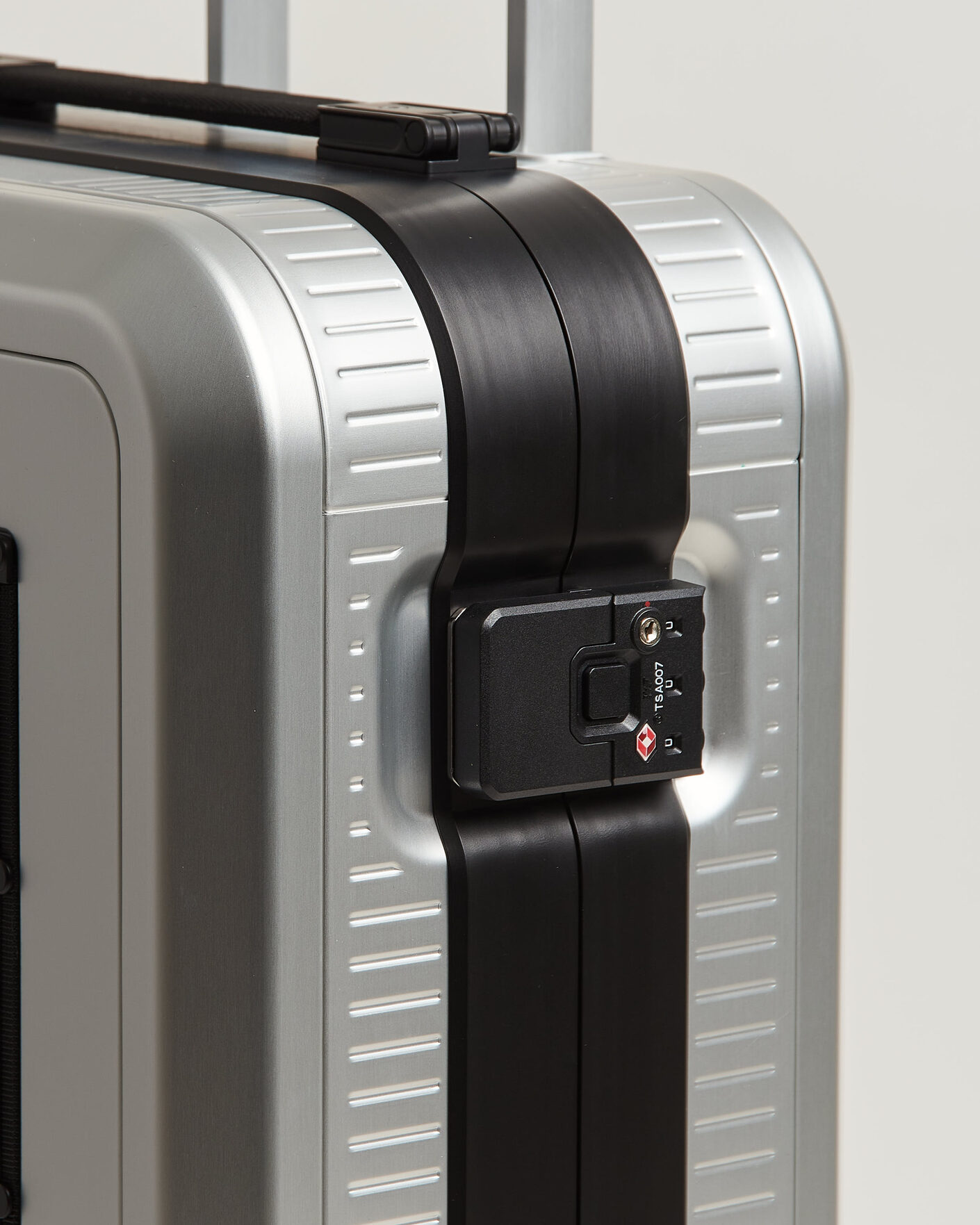 Heren | DB Ramverk Alu Pro Carry On Silver/Onyx | DB | Ramverk Alu Pro Carry On Silver/Onyx