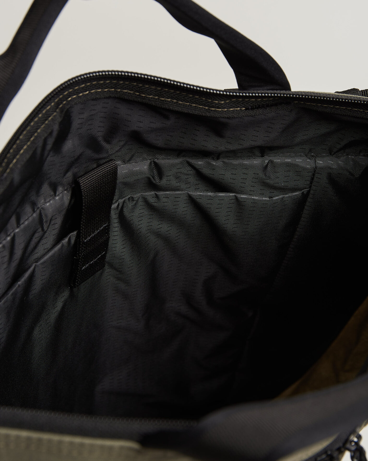 Heren | Tassen | DB | Utility Tote 32L Forest Green