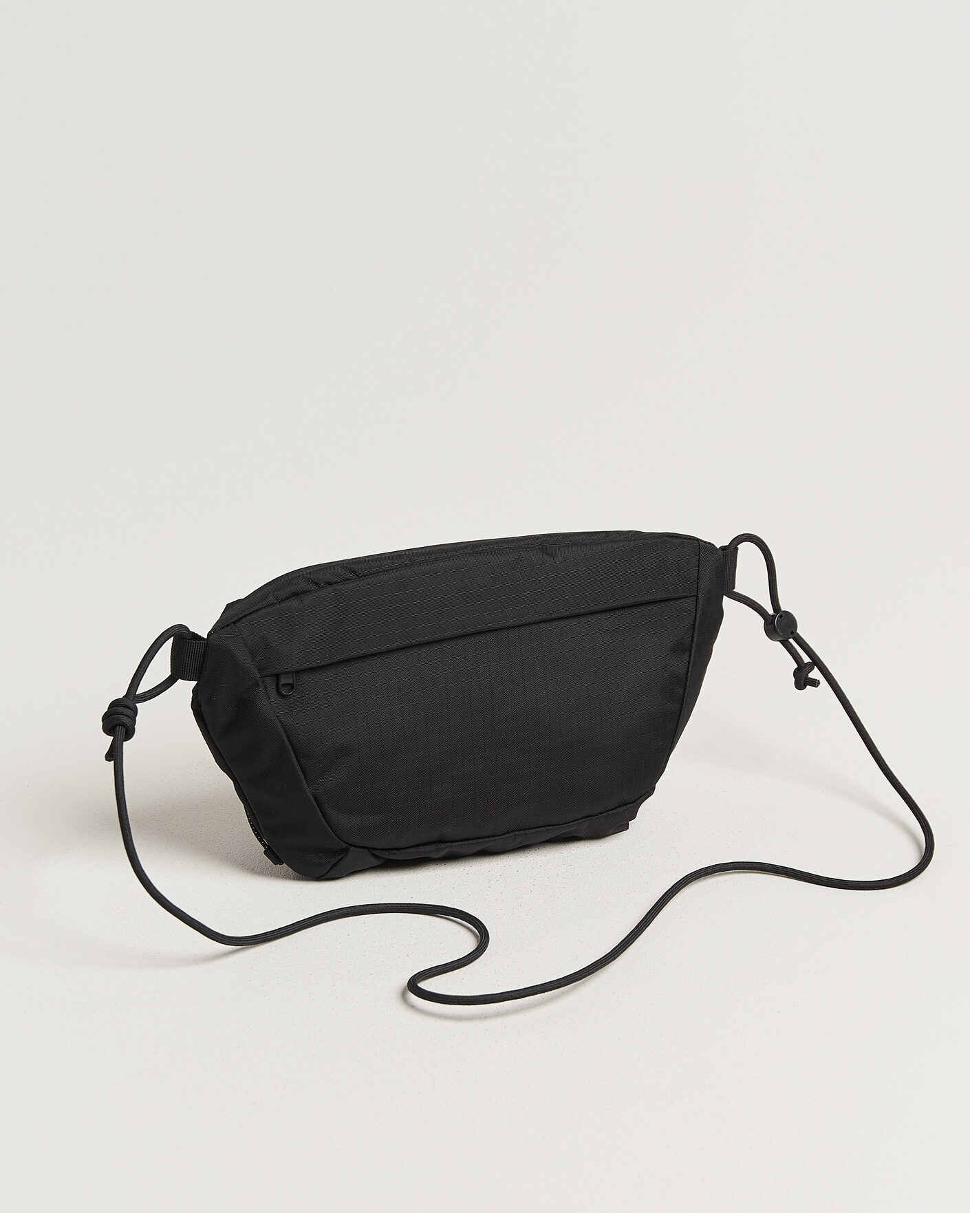 Heren | Tassen | DB | Roamer Pro Sling Bag 6L Black Out
