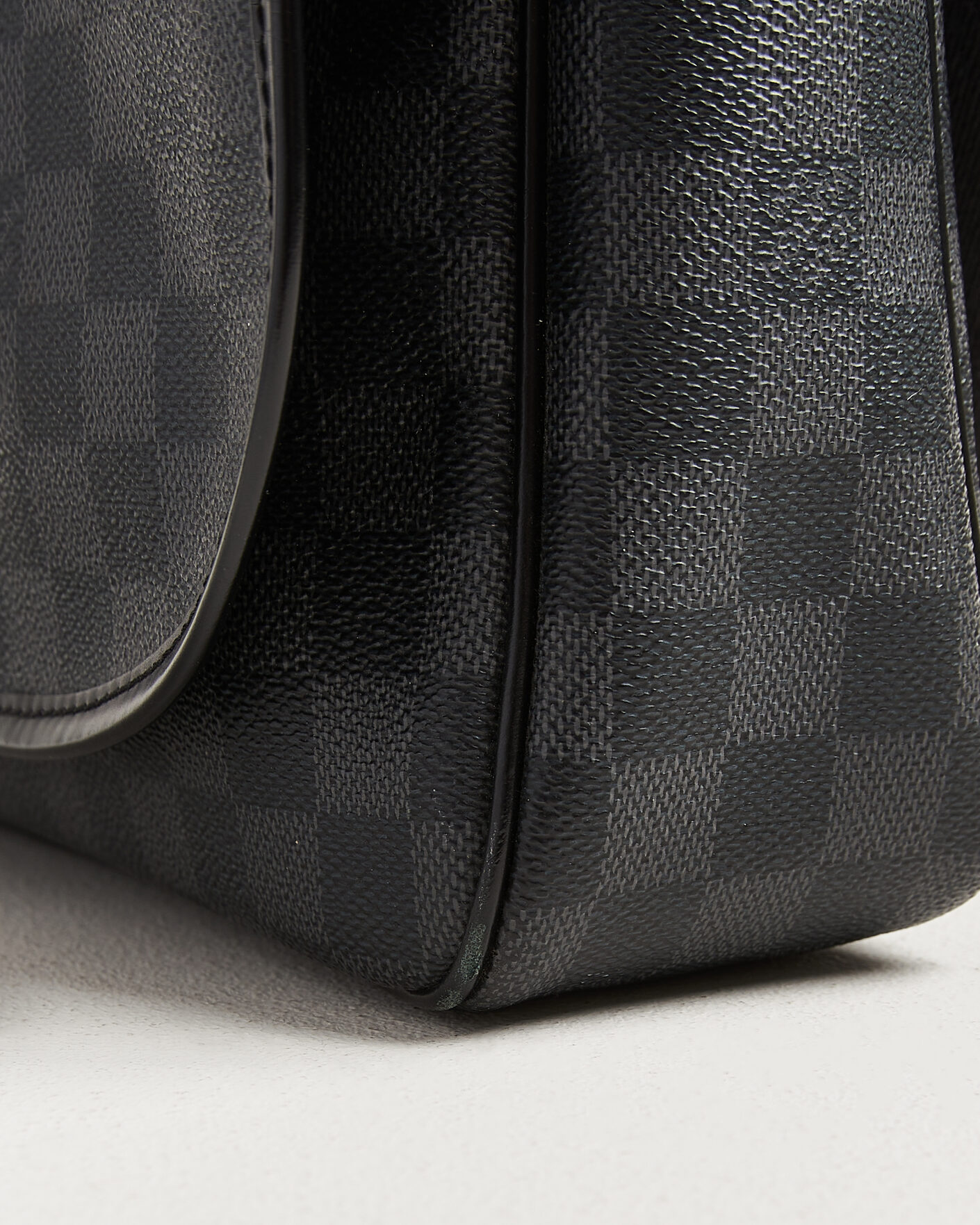 Heren | Pre-Owned & Vintage Bags | Louis Vuitton Pre-Owned | Daniel MM Shoulder Bag Damier Graphite