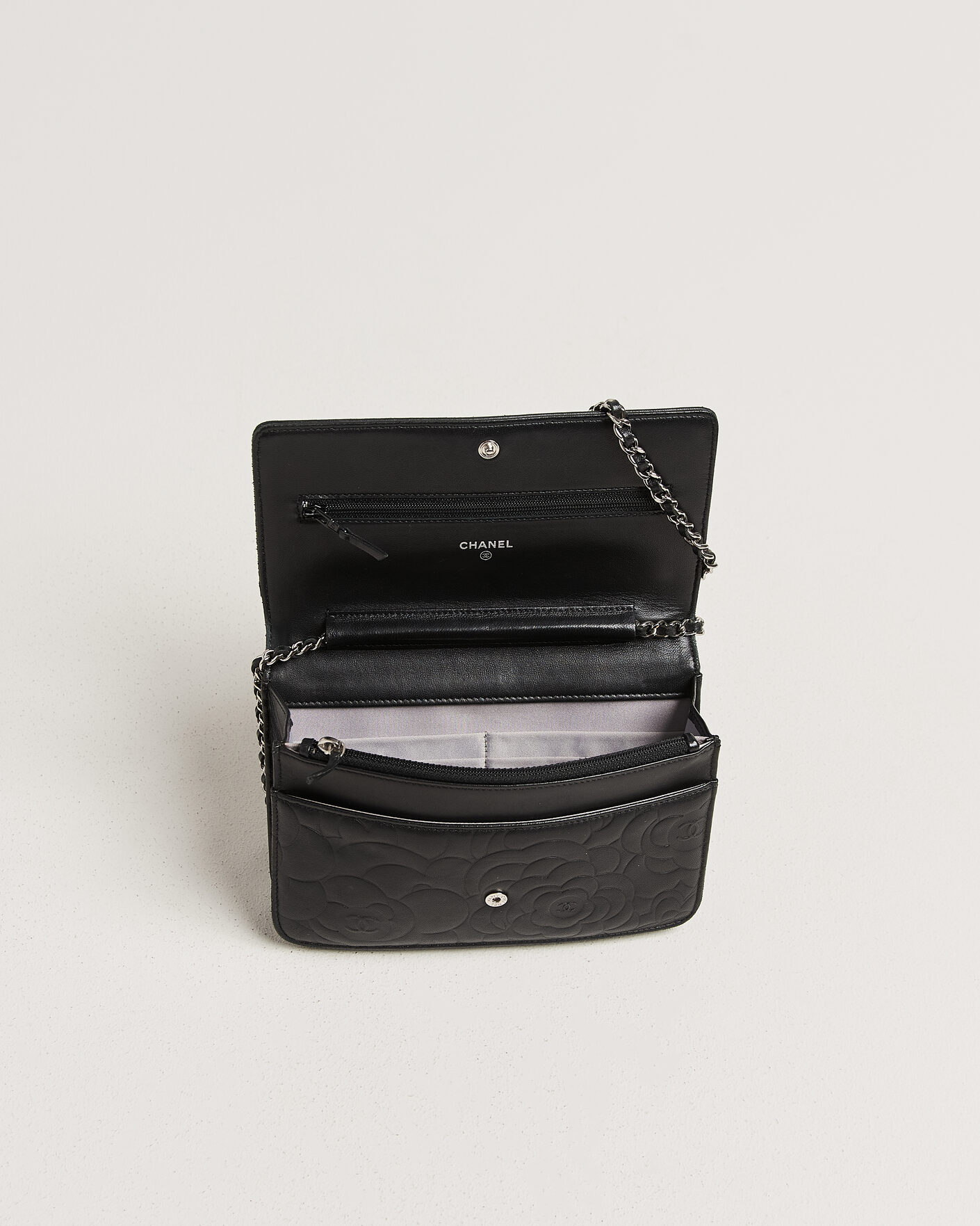 Heren | Pre-Owned & Vintage Bags | Chanel Pre-Owned | Wallet On Chain Camelia Lambskin Black