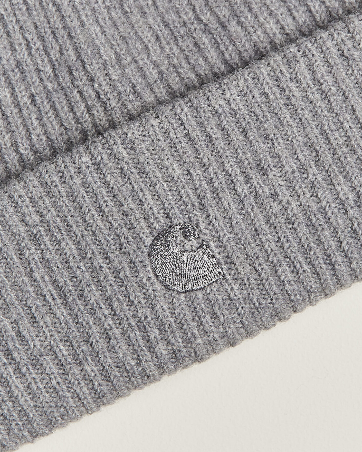 Heren | Mutsen | Carhartt WIP | Curtis Tonal Logo Beanie Shady Grey