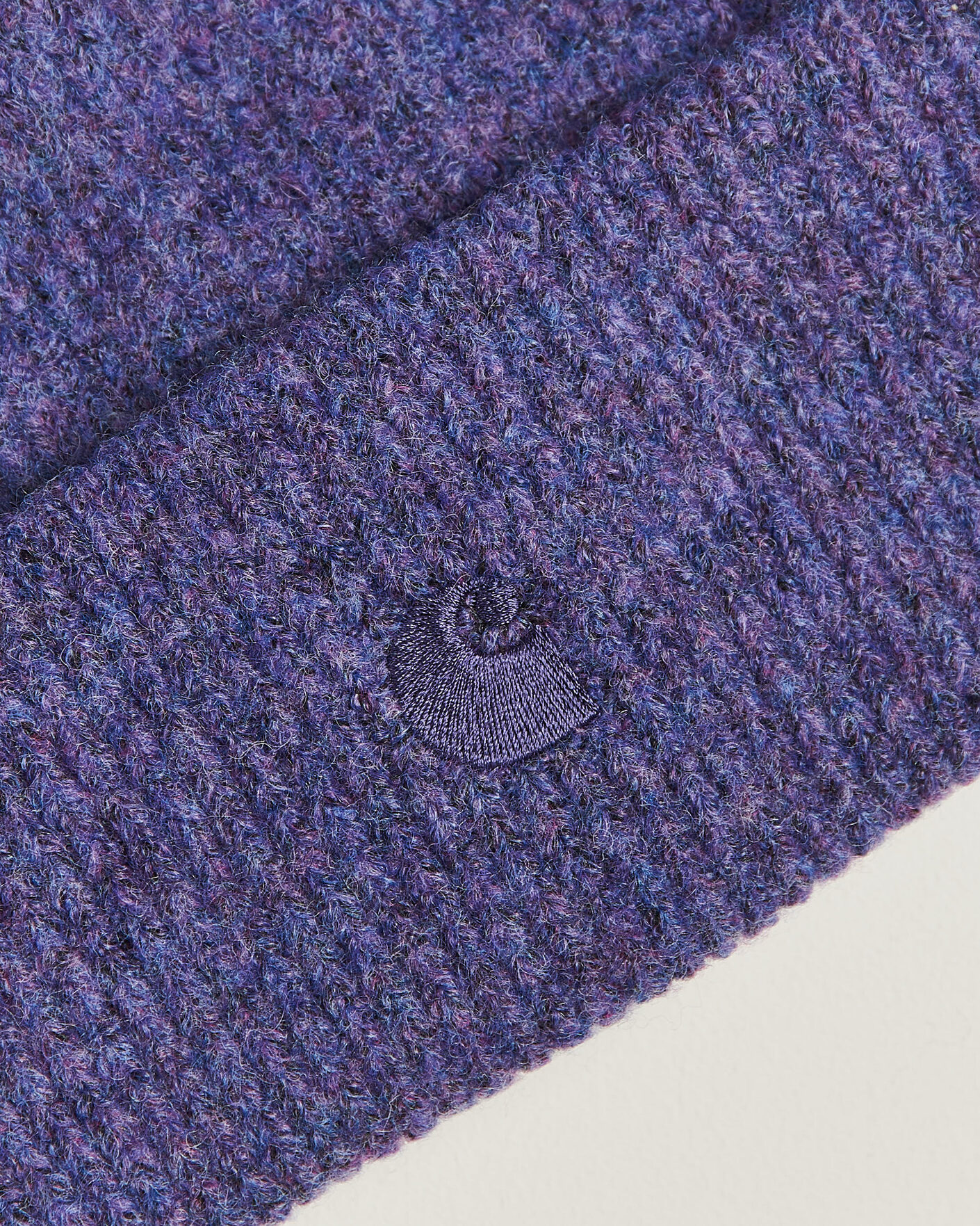 Heren | Mutsen | Carhartt WIP | Curtis Tonal Logo Beanie Shady Purple