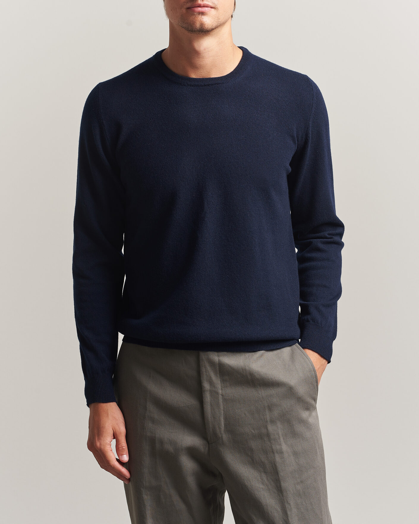 Heren | Truien | Fedeli | Pure Cashmere Crew Neck Navy Blue