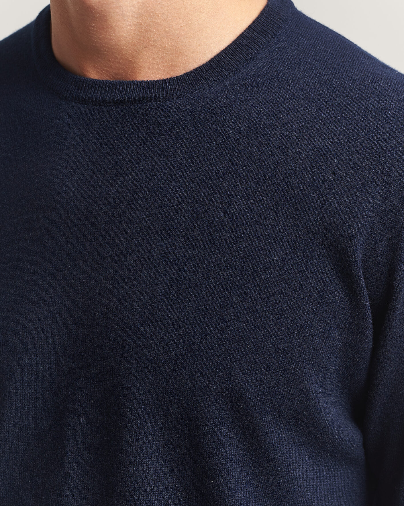 Heren | Truien | Fedeli | Pure Cashmere Crew Neck Navy Blue
