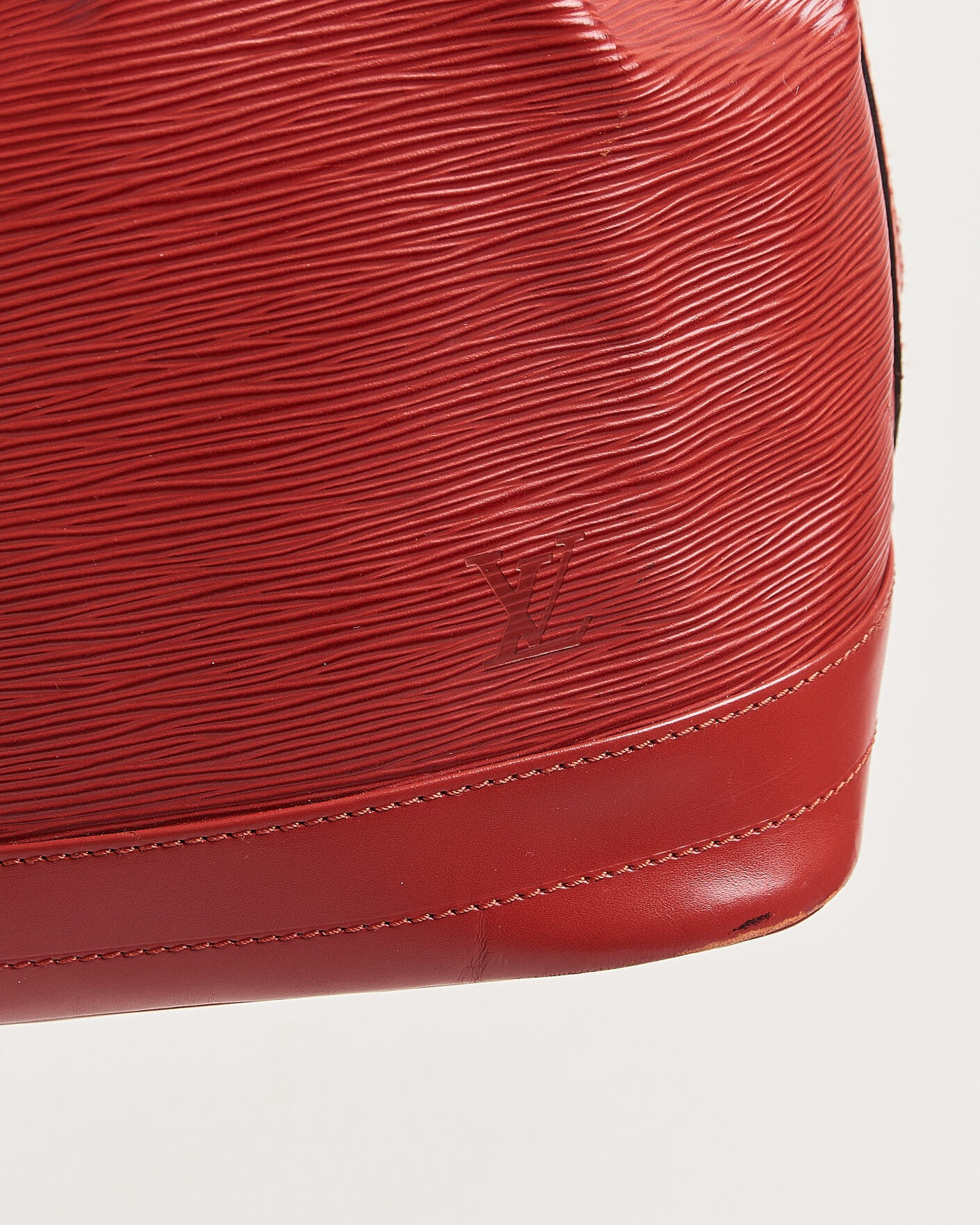 Heren | Pre-Owned & Vintage Bags | Louis Vuitton Pre-Owned | Noé Epi Leather Red