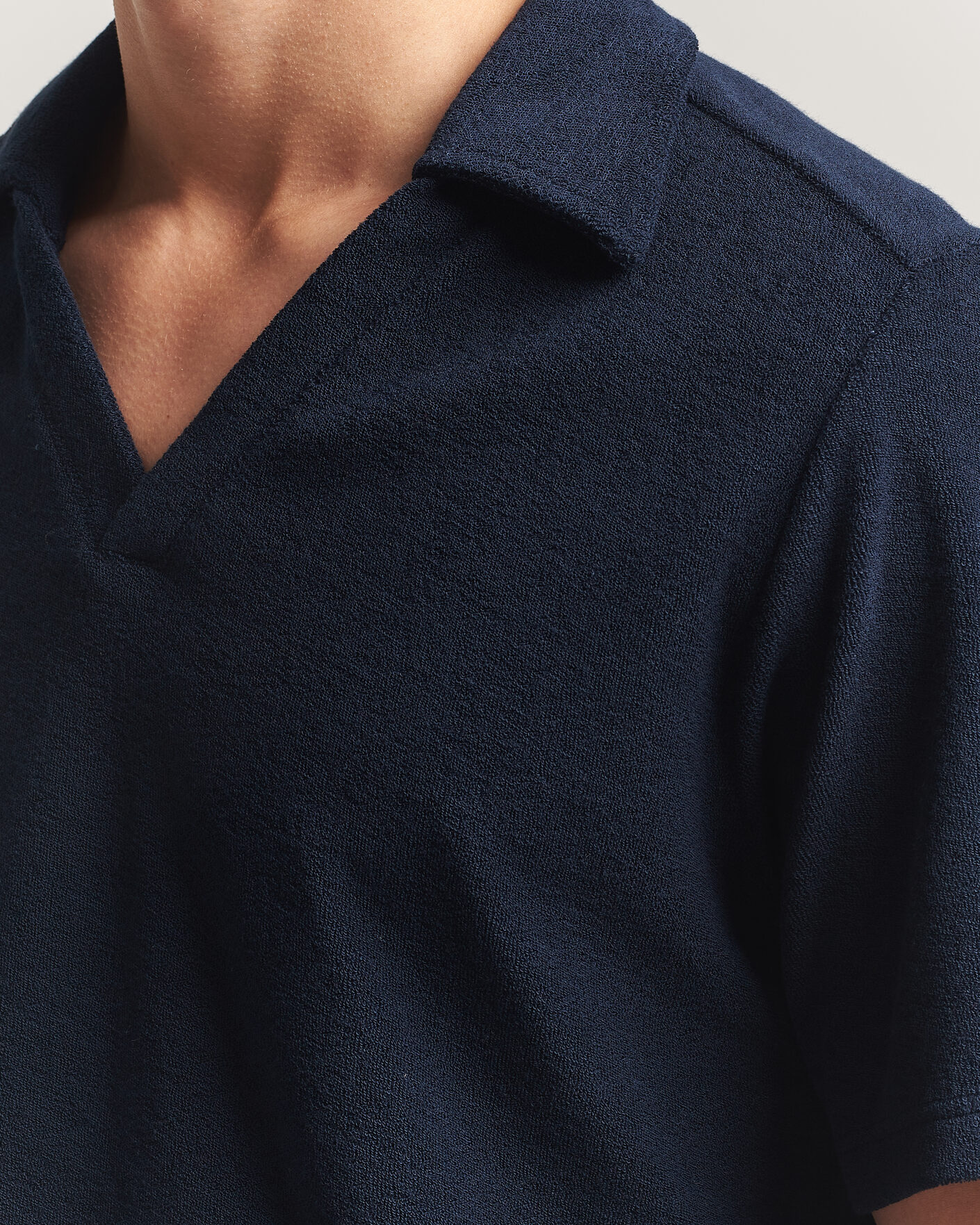 Heren | Polo's | OAS | Serif Regular Fit Terry Open Collar Polo Dark Blue