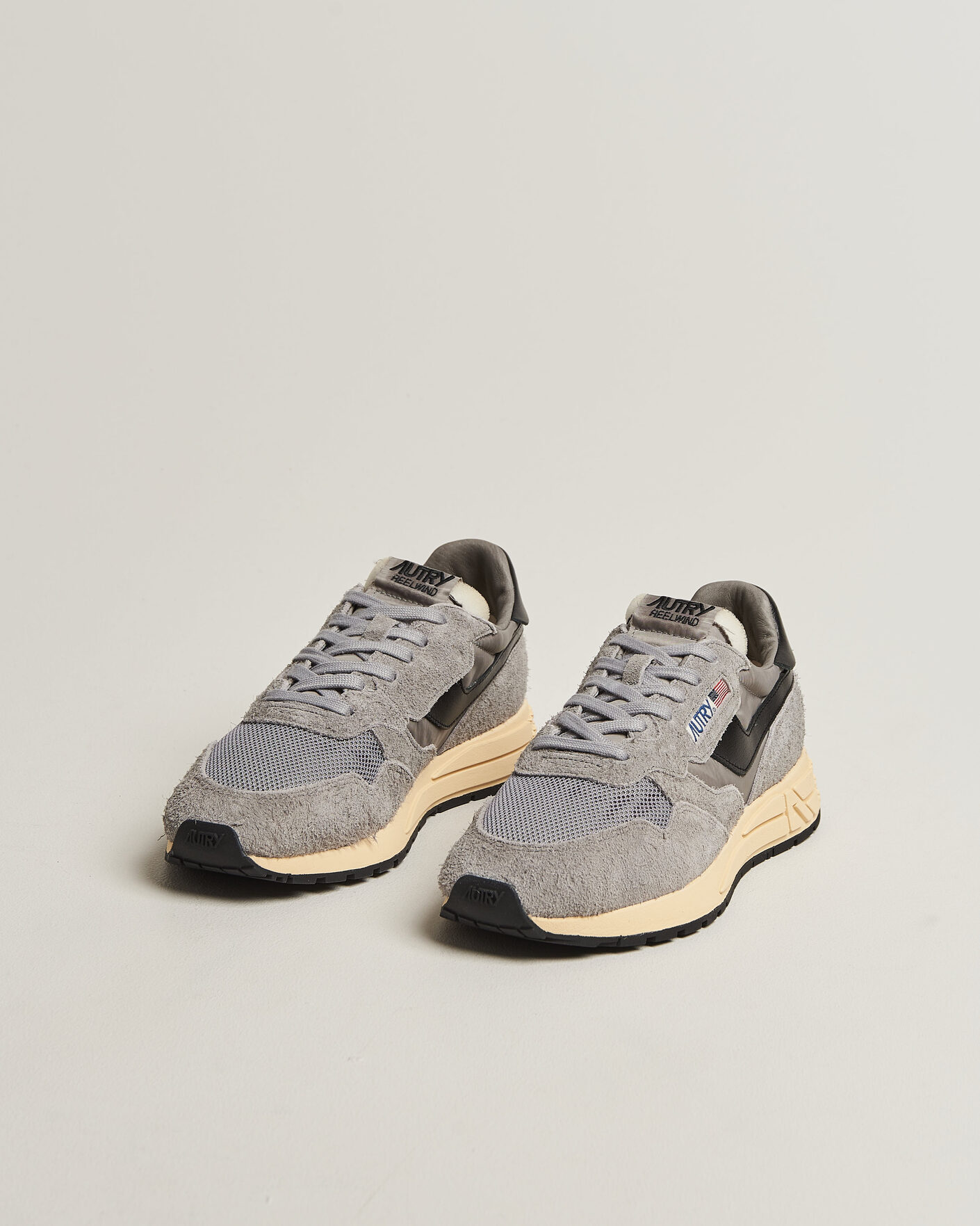 Heren | Sneakers | Autry | Reelwind Running Sneaker Grey/Black