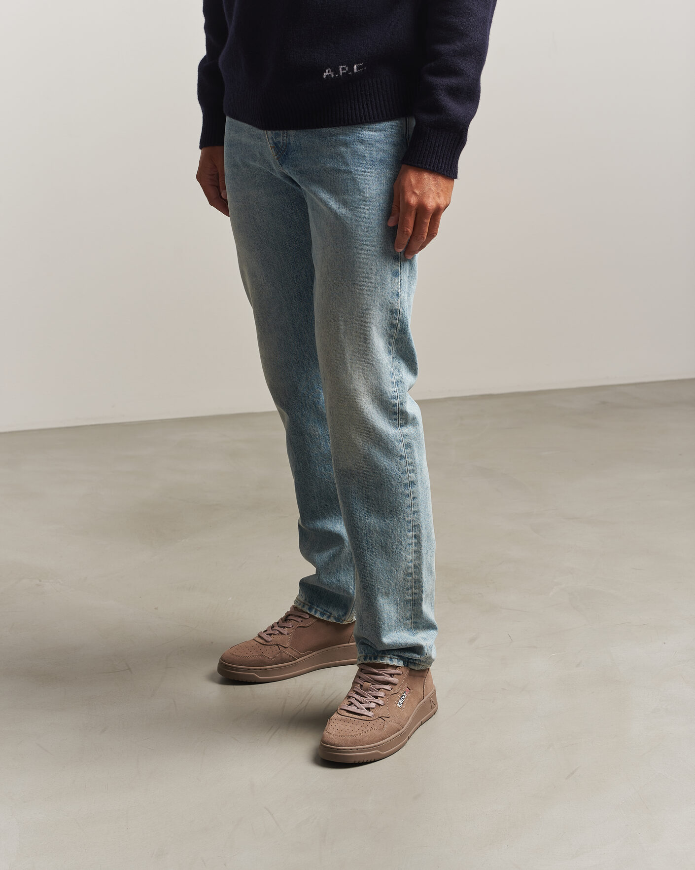 Heren | Sneakers | Autry | Medalist Low Suede Sneaker Antilope