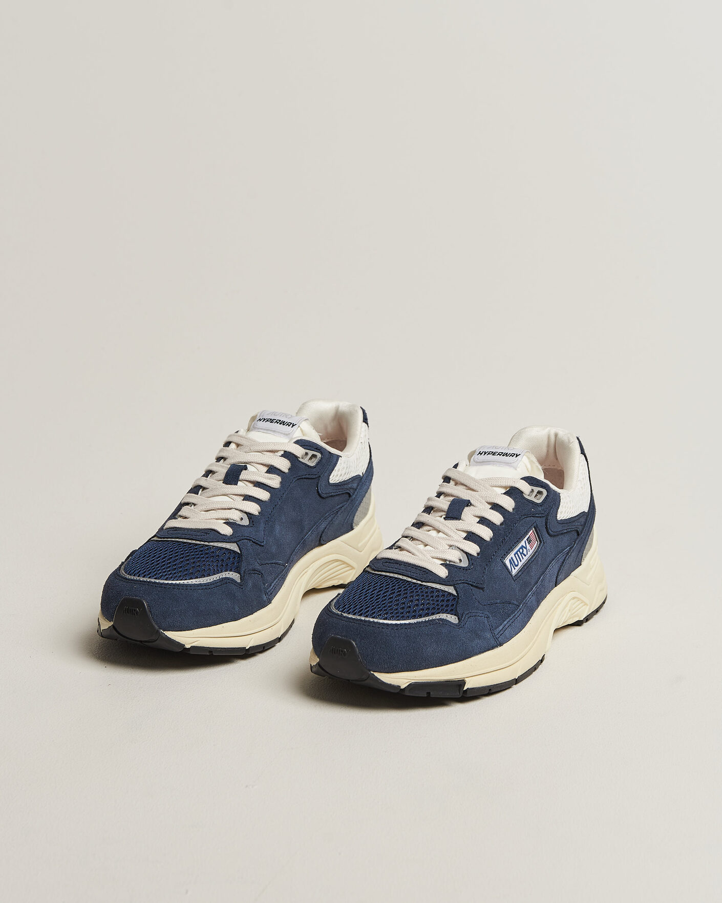 Heren | Sneakers | Autry | Hyperway Low Suede Running Sneaker Black