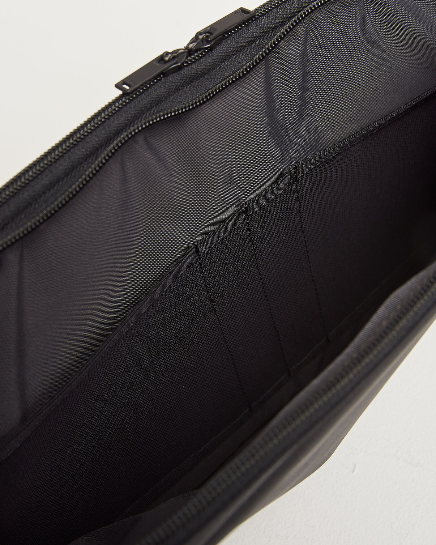Heren | Tassen | Porter-Yoshida & Co. | View Document Case Black