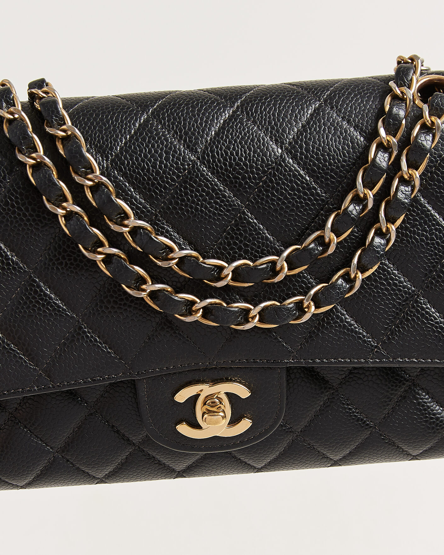Heren | Chanel Pre-Owned Classic Medium Double Flap Bag Caviar Leather Black | Chanel Pre-Owned | Classic Medium Double Flap Bag Caviar Leather Black