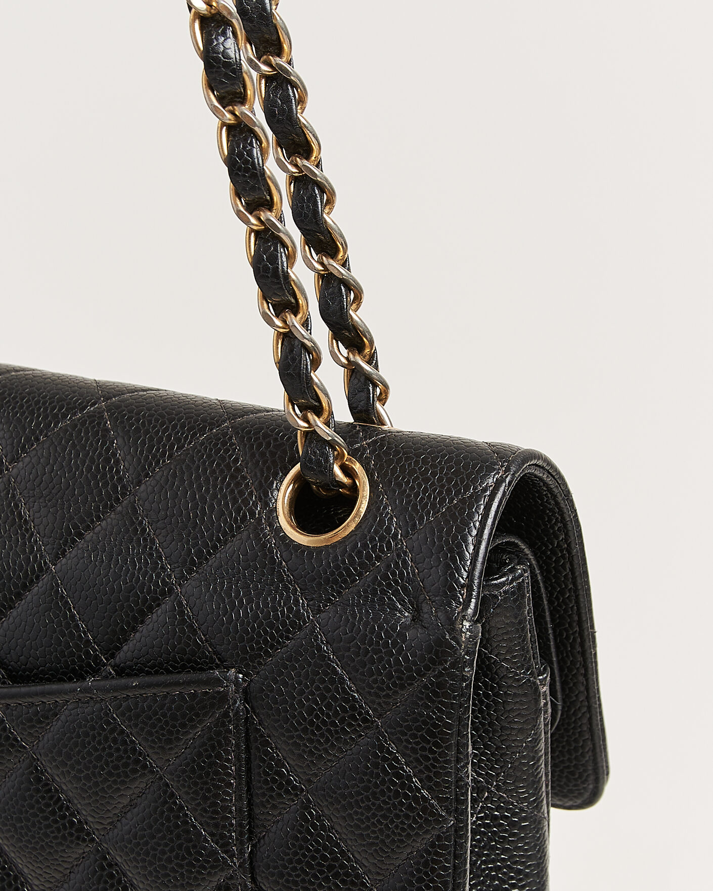 Heren | Chanel Pre-Owned Classic Medium Double Flap Bag Caviar Leather Black | Chanel Pre-Owned | Classic Medium Double Flap Bag Caviar Leather Black