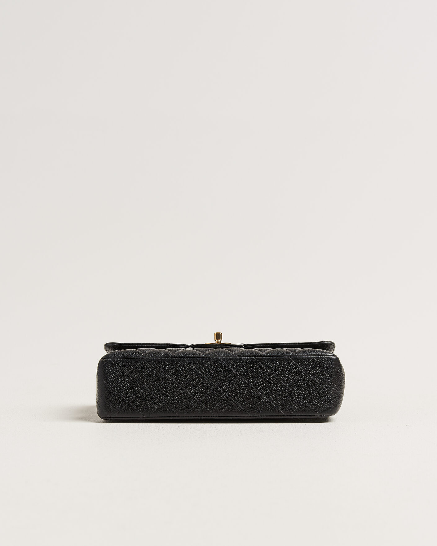 Heren | Chanel Pre-Owned Classic Medium Double Flap Bag Caviar Leather Black | Chanel Pre-Owned | Classic Medium Double Flap Bag Caviar Leather Black