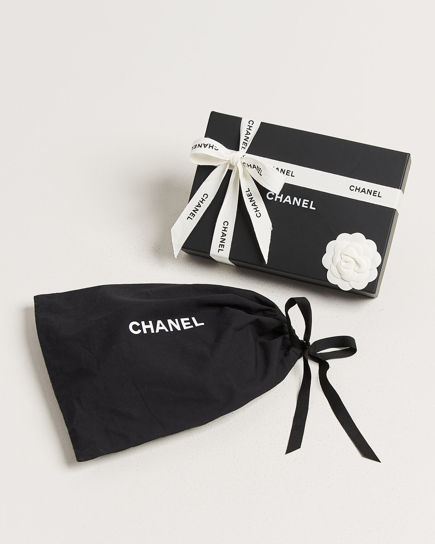 Heren | Pre-Owned & Vintage Bags | Chanel Pre-Owned | Wallet On Chain Caviar Leather Black