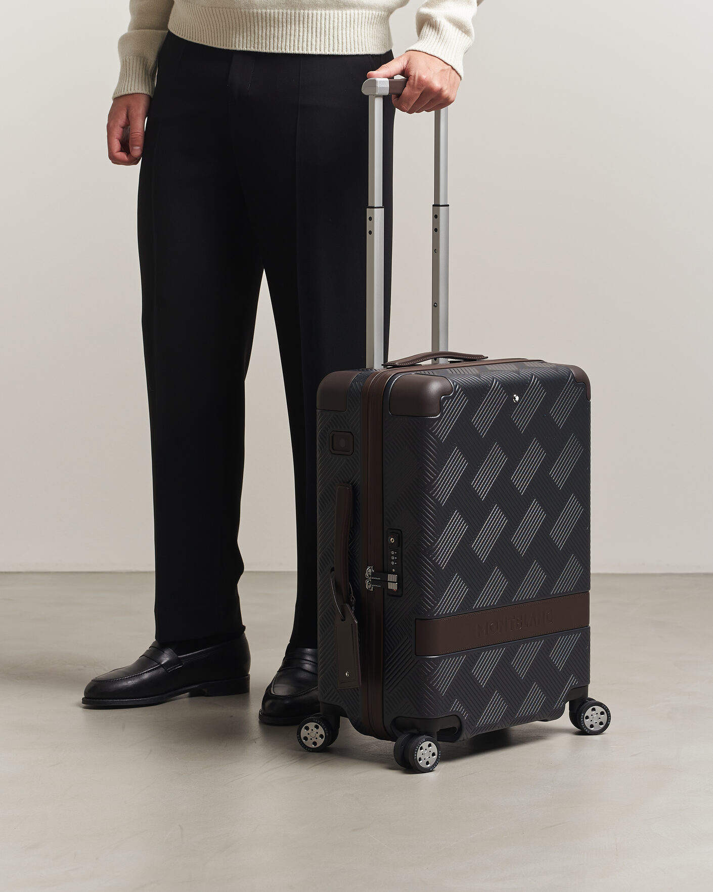 Heren | Tassen | Montblanc | #MY4810 Cabin Extreme 3.0 Compact Trolley Navy Blue