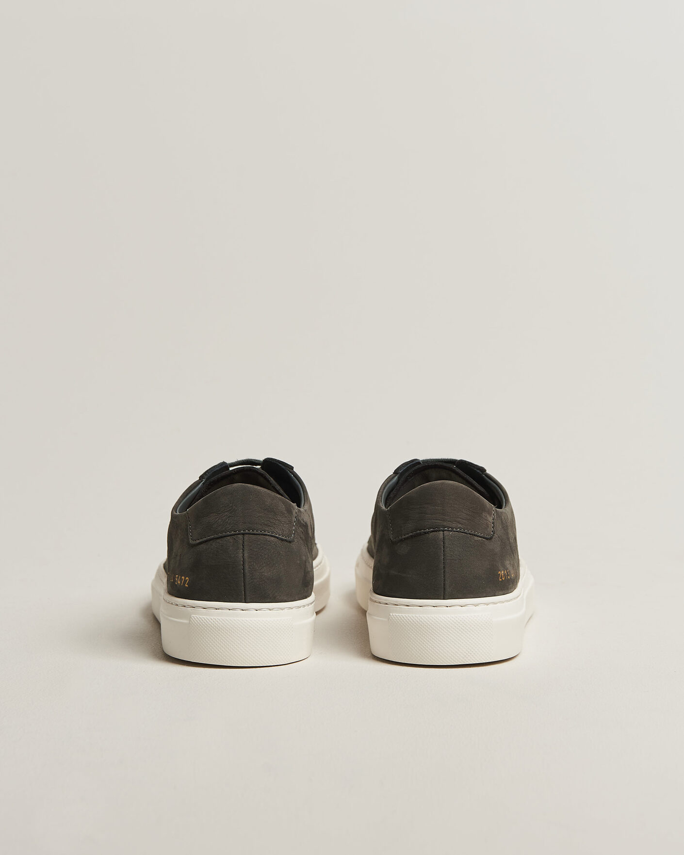 Heren | Sneakers | Common Projects | Original Achilles Nubuck Sneaker Dark Grey