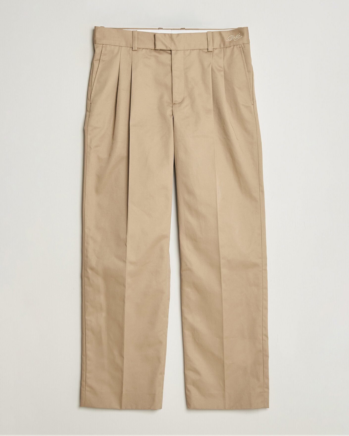 Heren | Broeken | Drôle de Monsieur | Gabardine Pleated Trousers Beige