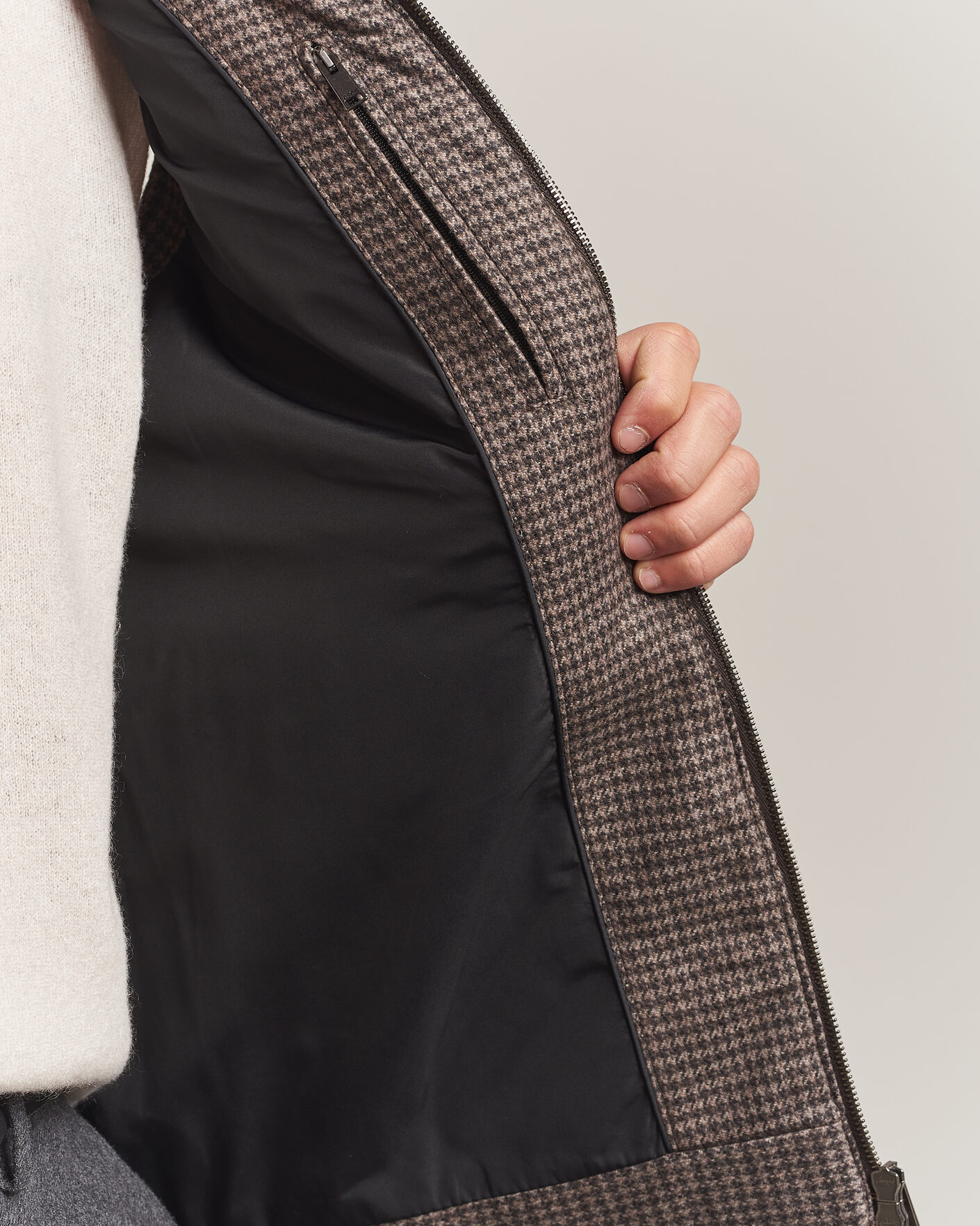 Heren | Gilets | Eton | Wool/Cashmere Padded Vest Brown