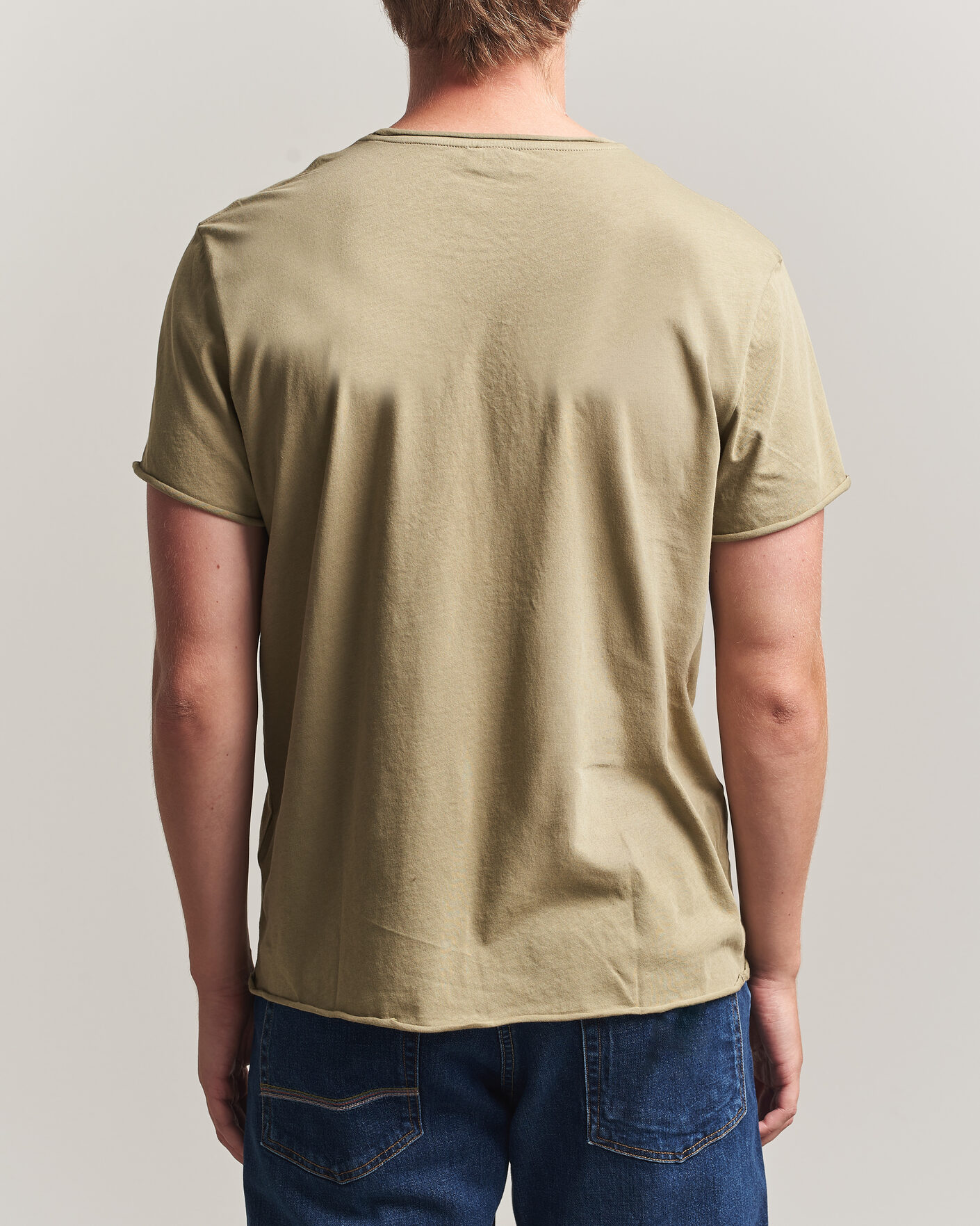 Heren | T-shirts | Filippa K | Roll Neck Crew Neck T-Shirt Light Olive Green