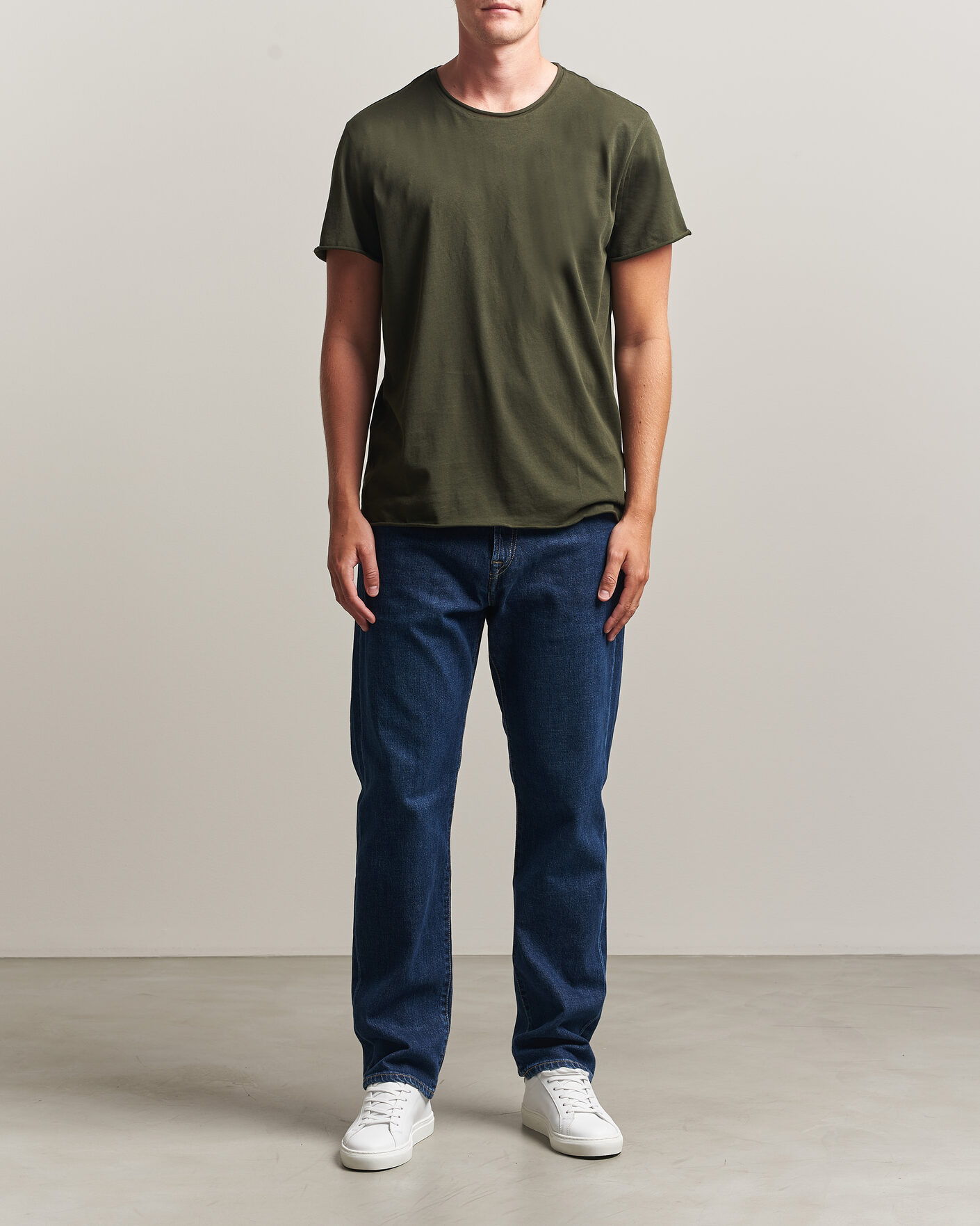 Heren | T-shirts | Filippa K | Roll Neck Crew Neck T-Shirt Night Green