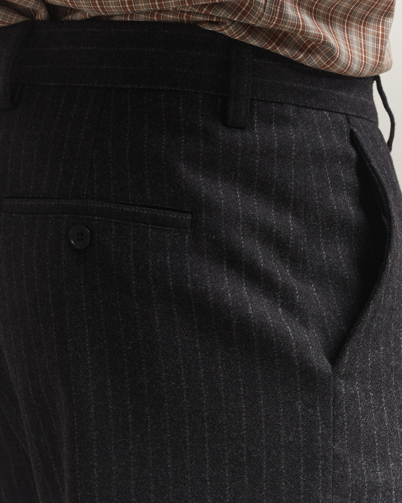 Heren | Broeken | Filippa K | Hector Wool Flannel Pinstriped Trousers Anthracite