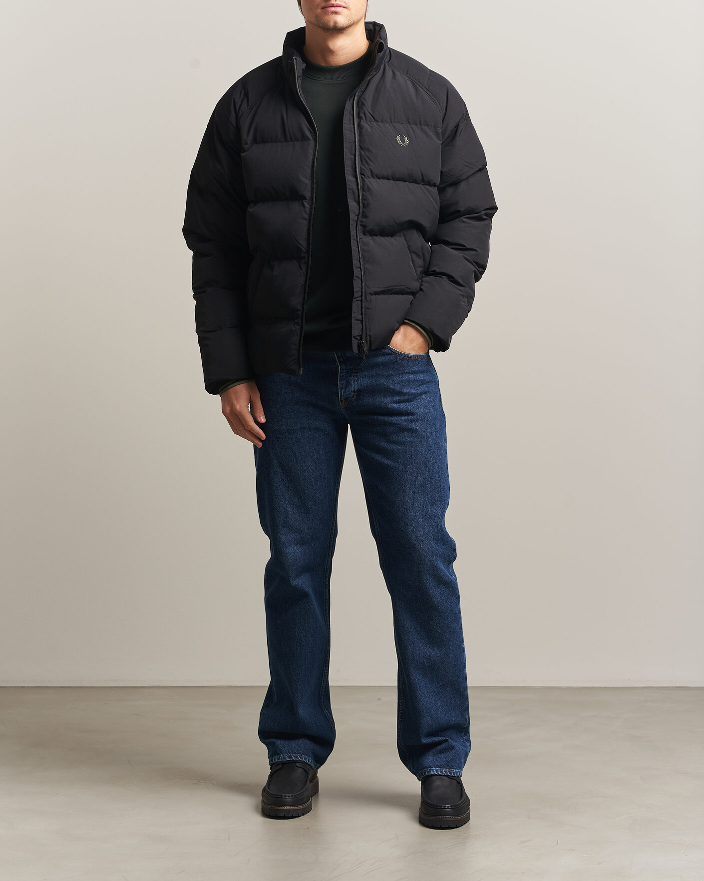 Heren | Jassen | Fred Perry | Raglan Sleeve Padded Jacket Black