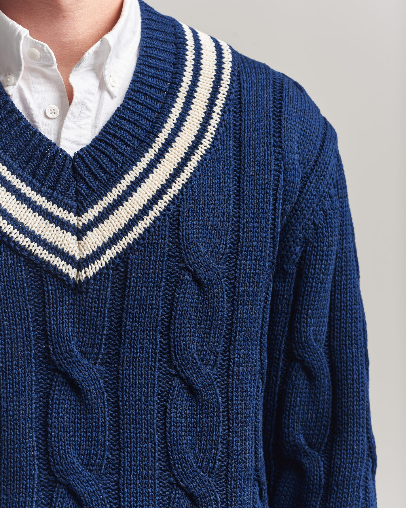 Heren | Truien | Gant | Mercerized Cotton Knitted Cable V-Neck Persian Blue