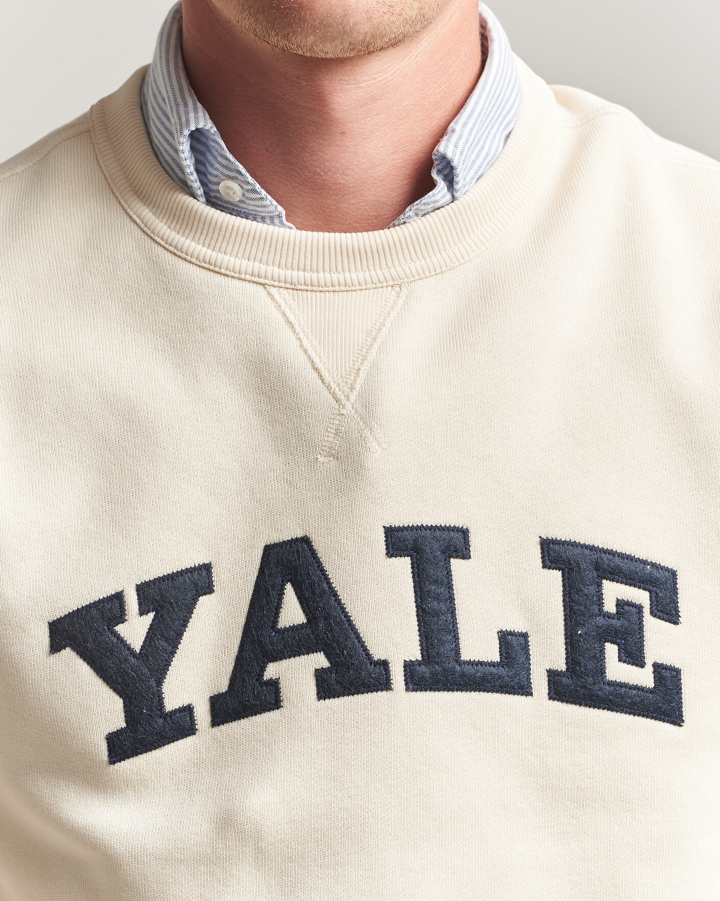 Heren | Truien | Gant | YALE Crew Neck Sweatshirt Cream